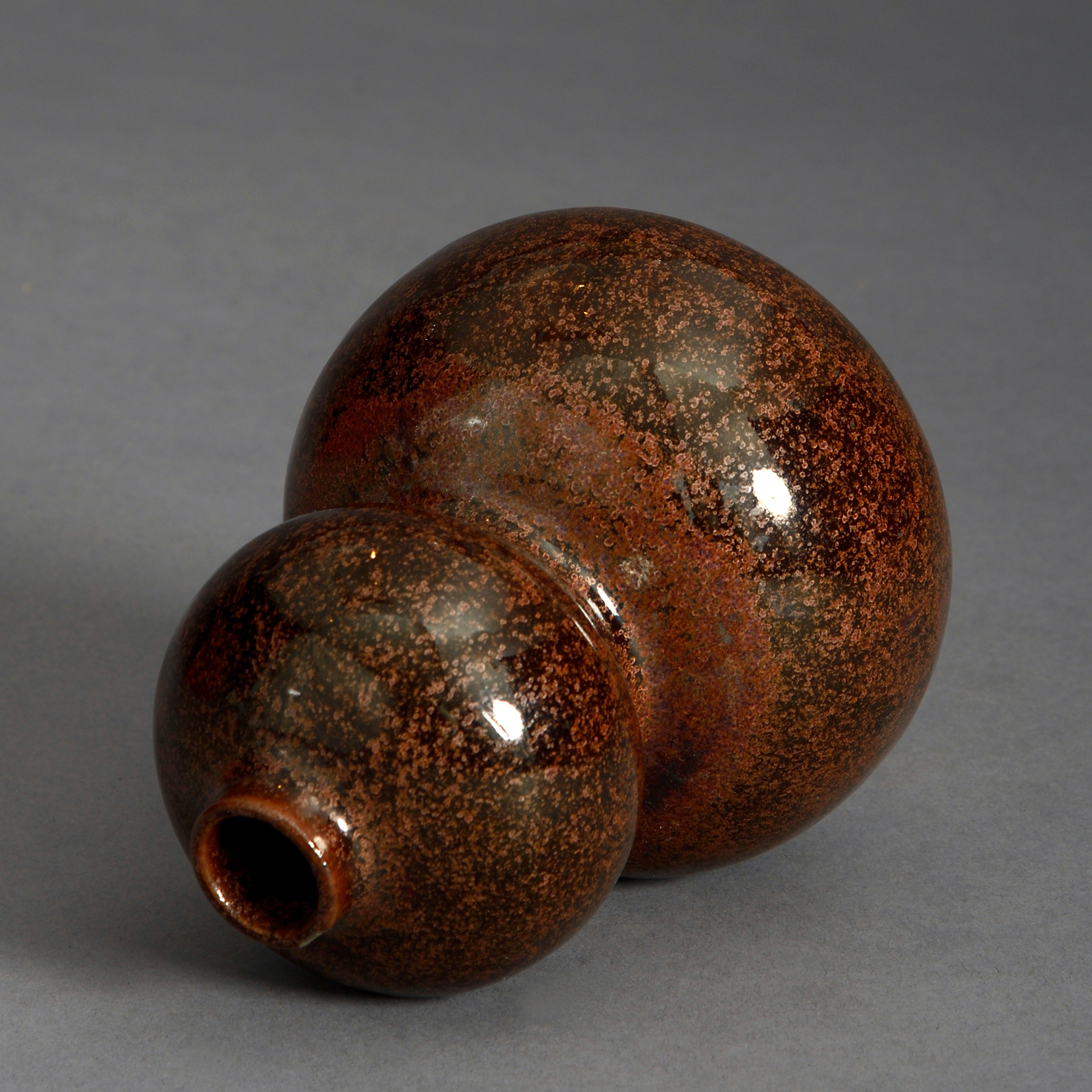 Chinese 19th Century Qing Dynasty Tea Dust Glazed Gourd Vase