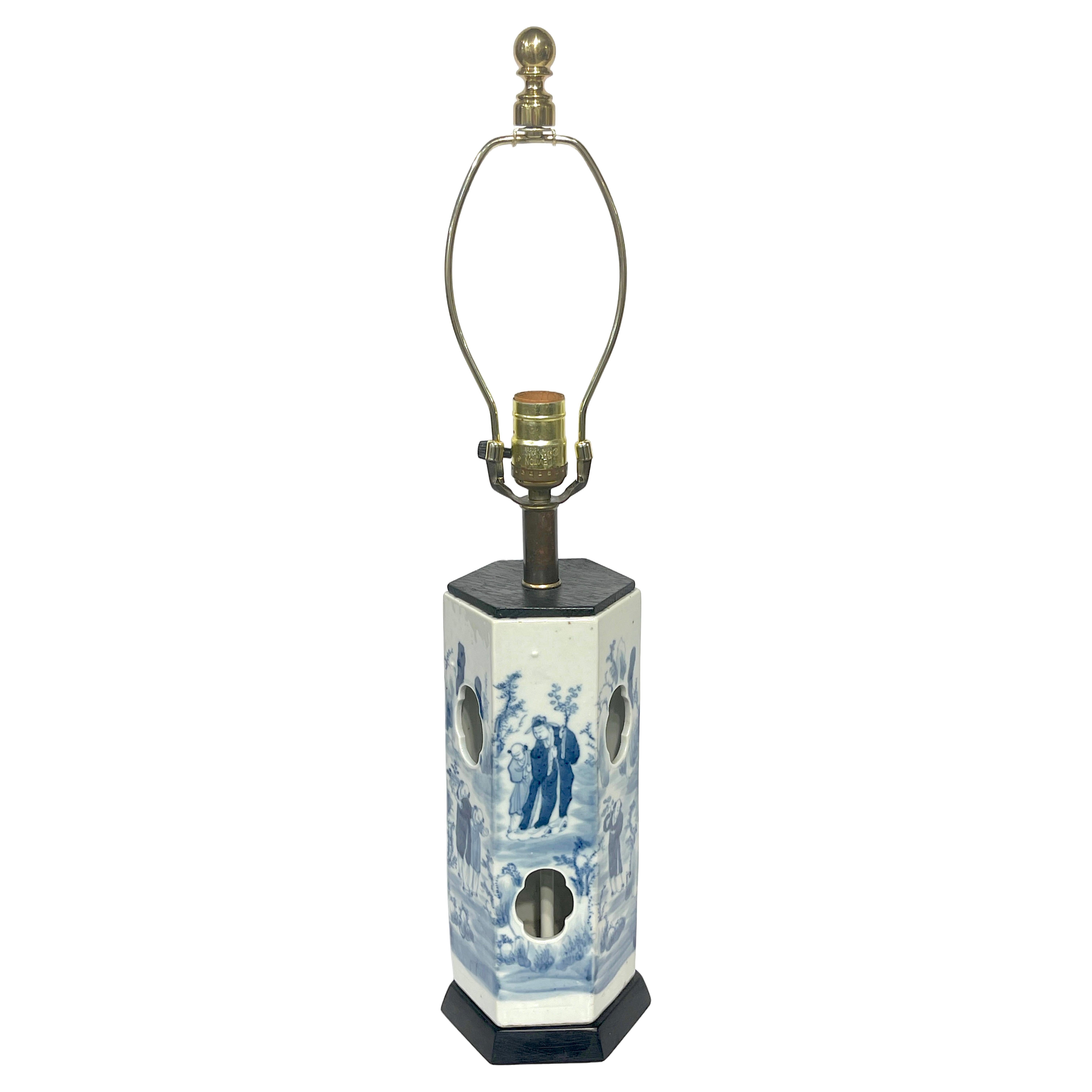 19th Century Qing Period Blue and White Chinese Export Hat Stand, Now as a Lamp  For Sale