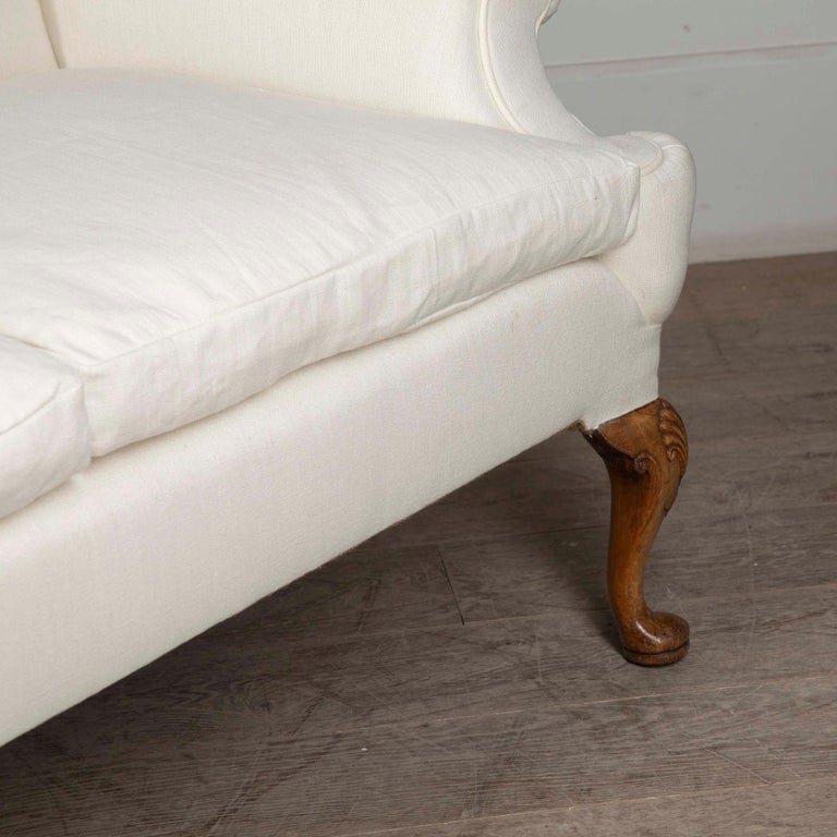 Gallery Detail: 19Th Century Queen Anne Style Walnut Sofa For Sale At