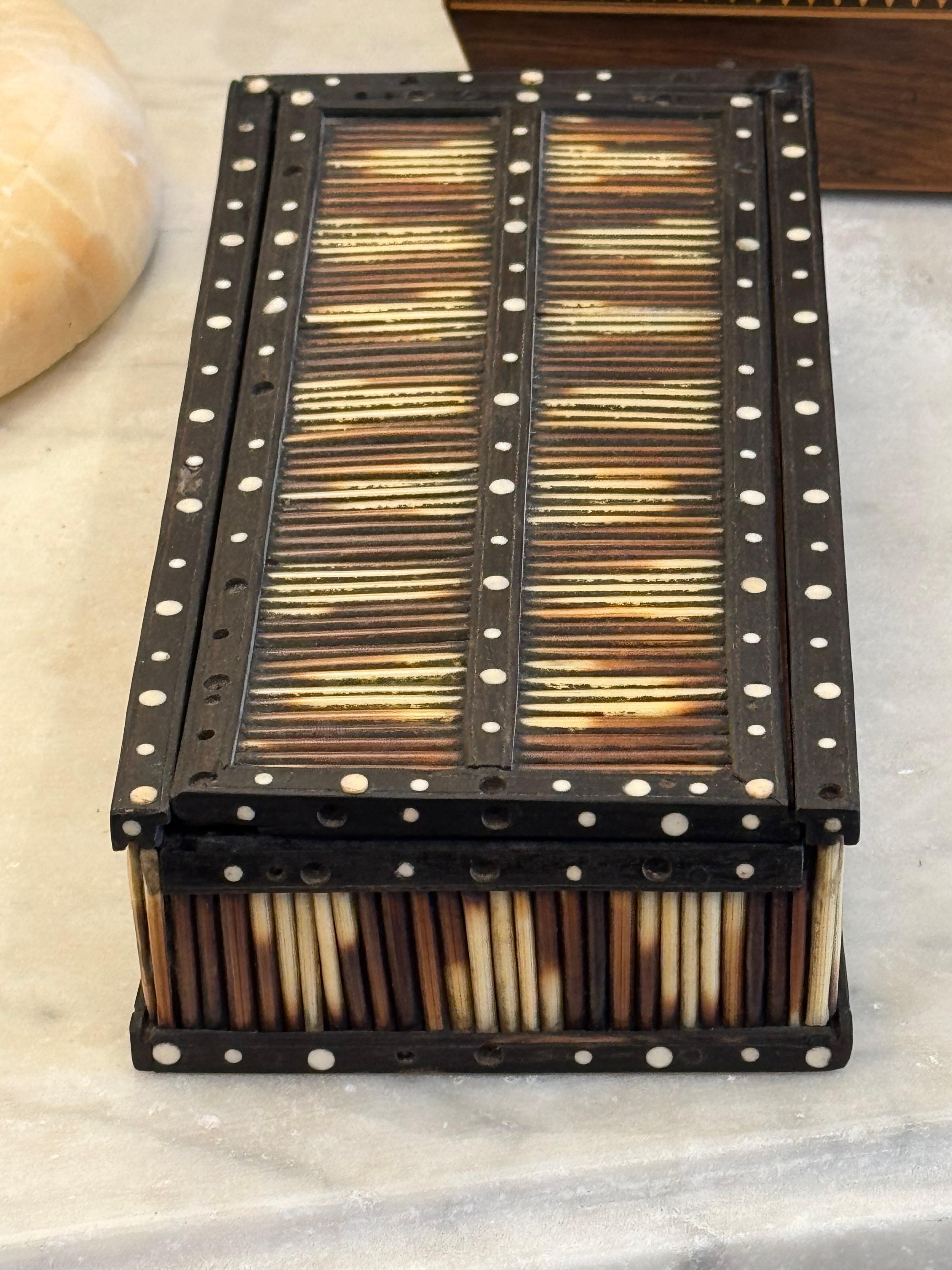 19th Century Quill and Ebony Sliding-Lid Box With Inlaid Dots 2
