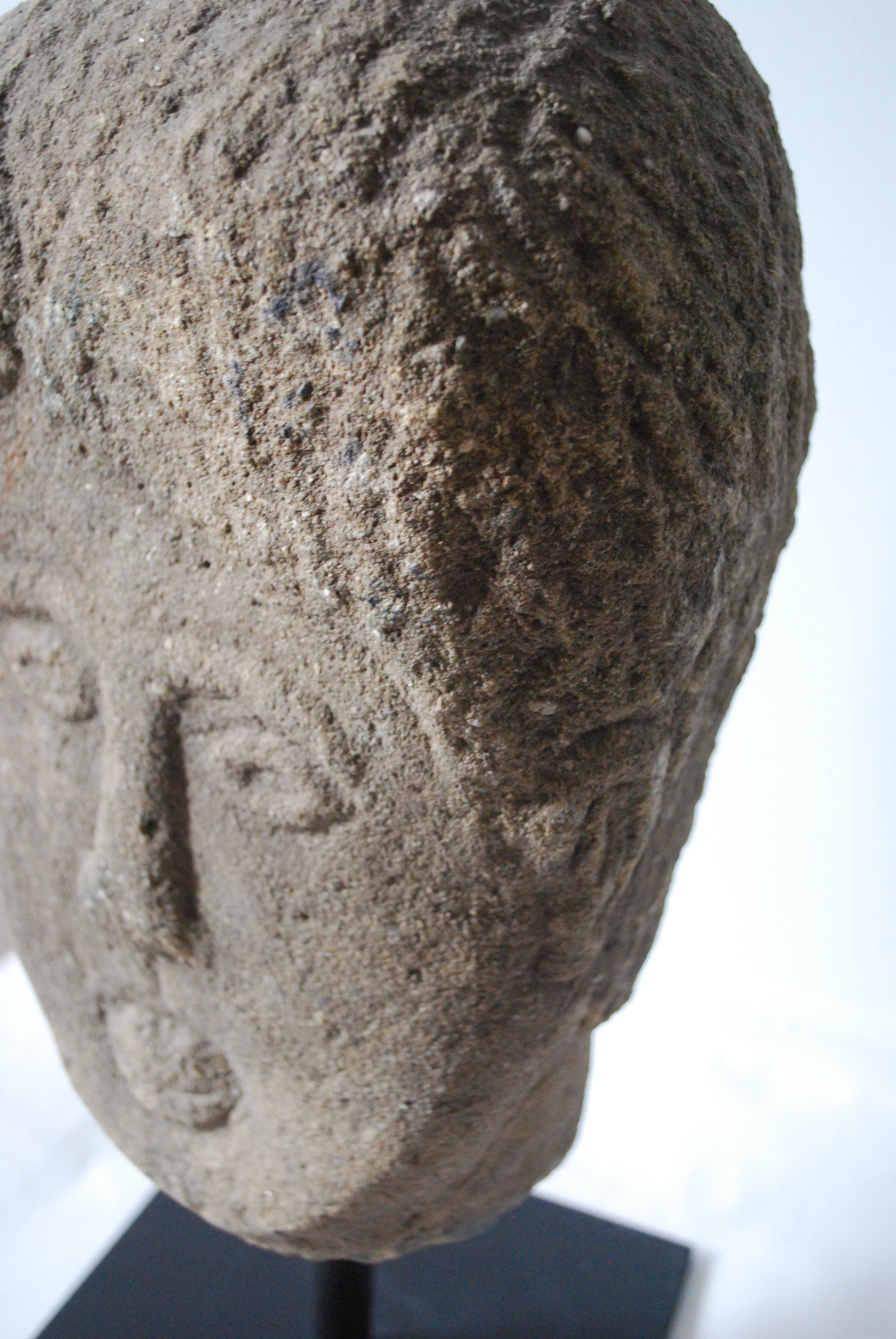 19th Century Quirky English Stone Head on Stand For Sale 2