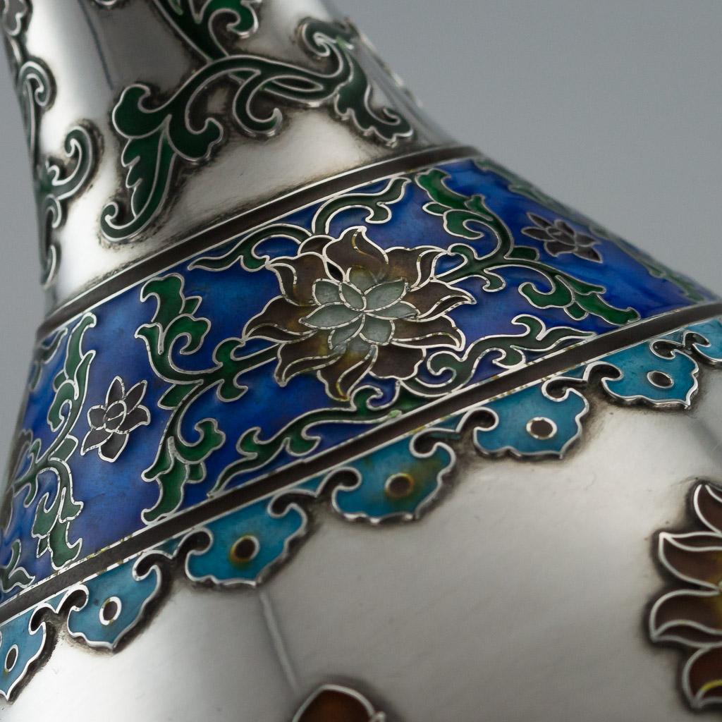 19th Century Rare Chinese Export Solid Silver and Enamel Vase, circa 1880 5