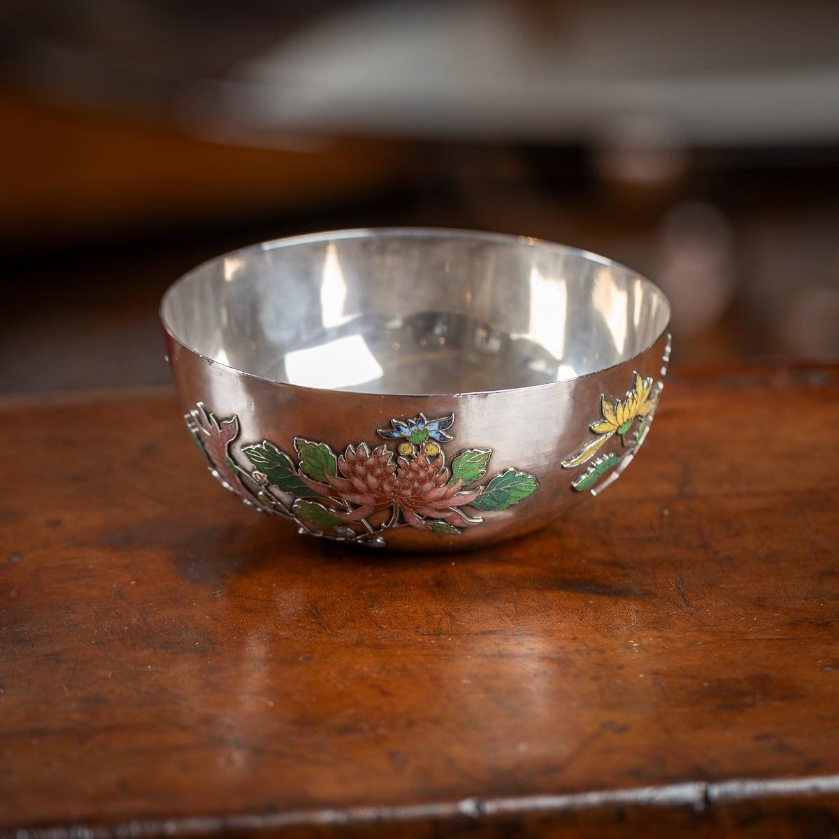 Raro cuenco chino de exportación del siglo XIX de plata maciza y esmalte, Wang Hing, c.1890 en venta 14