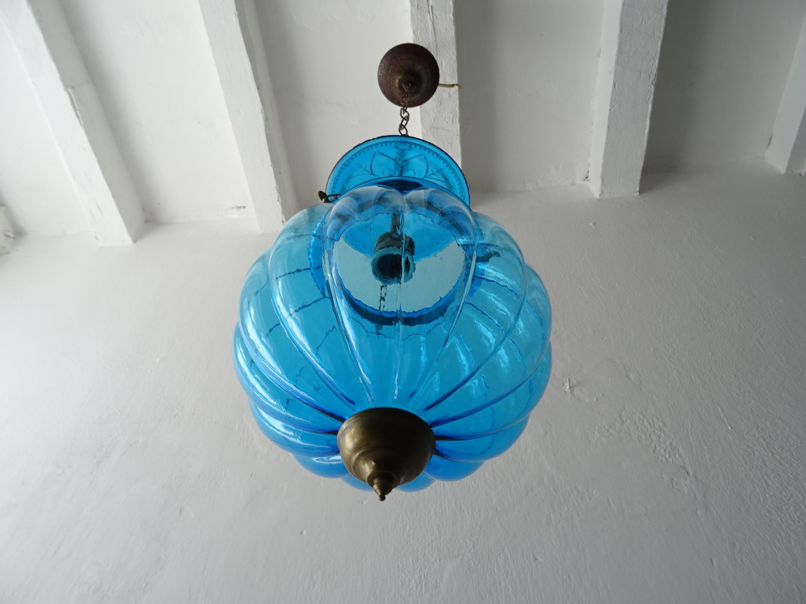 19th Century Rare Cobalt Blue English Bell Jar Lantern Chandelier In Good Condition In Modena (MO), Modena (Mo)