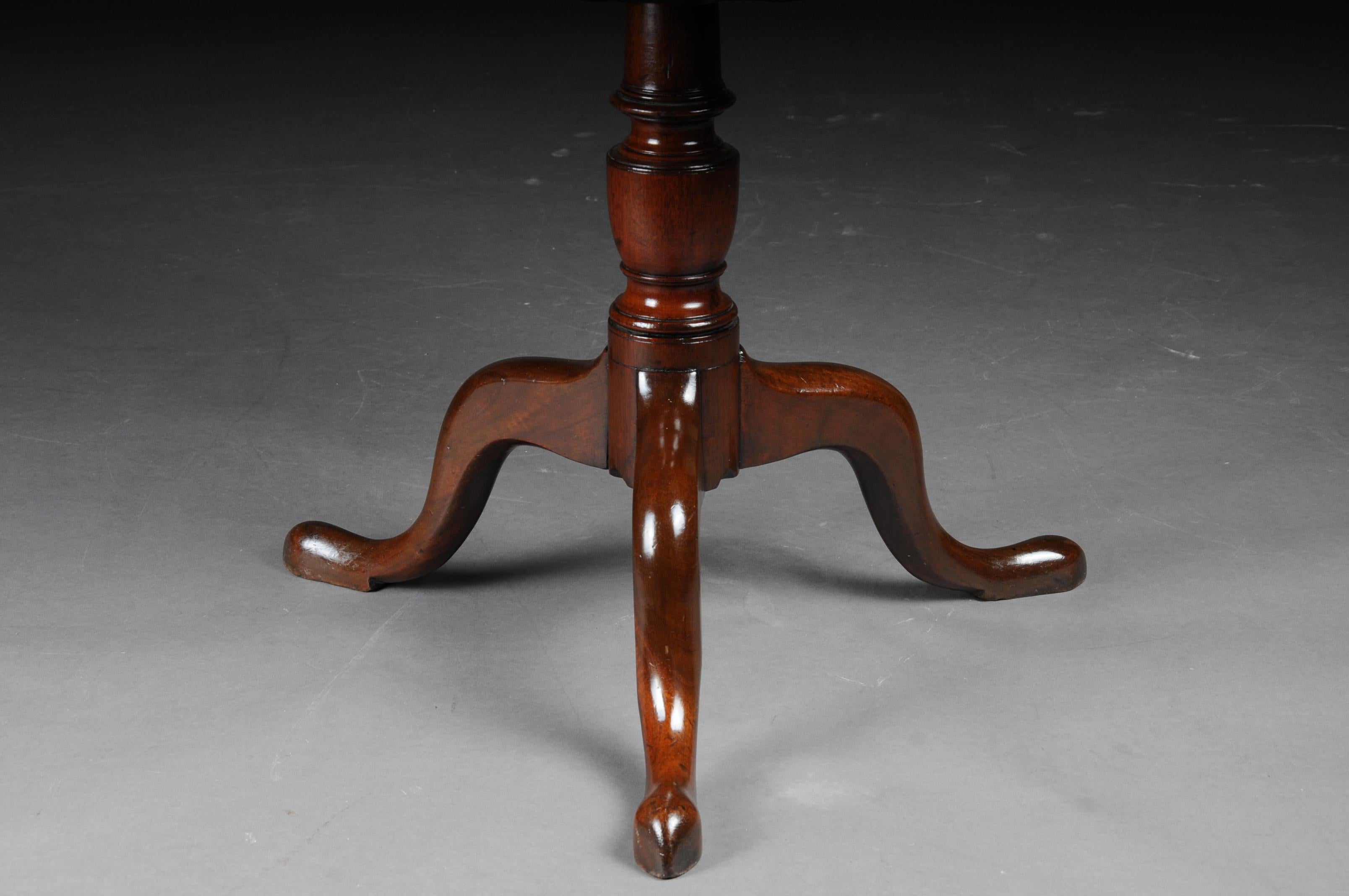19th Century Rare English Side Table / Étagère, Victorian, Mahogany For Sale 7
