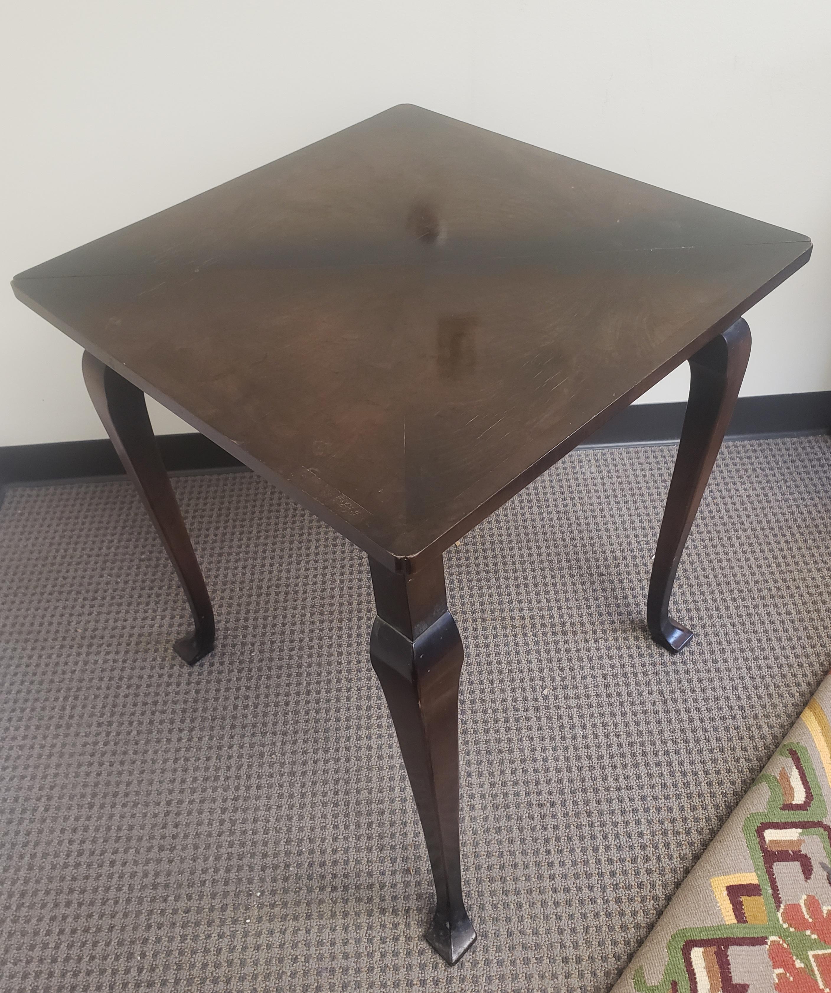 19th Century Rare English Walnut and Burl Handkerchief Card Table Tea Table In Good Condition For Sale In Germantown, MD