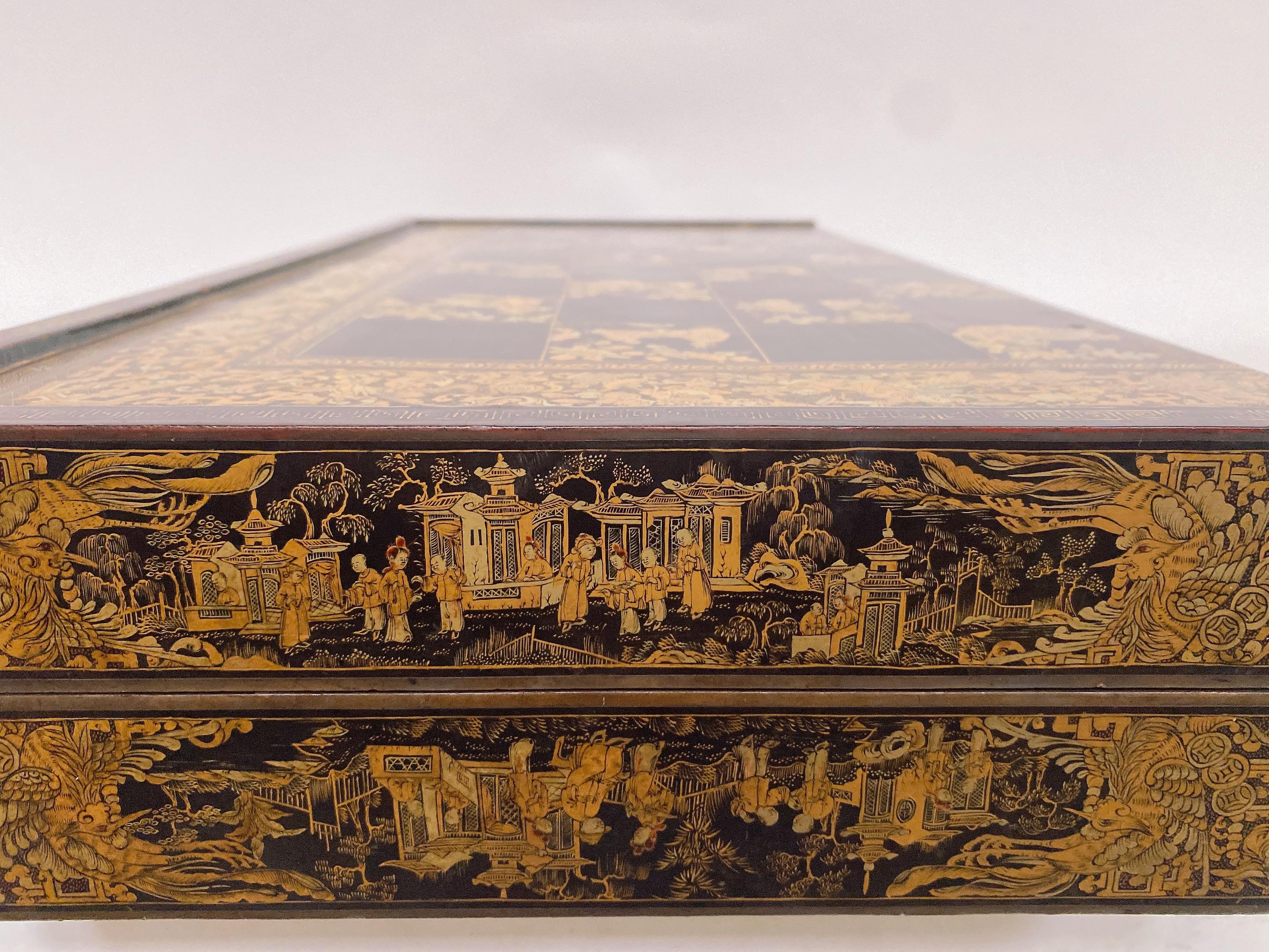 19th Century Rare Large Chinese Gilt Lacquer Gaming Board Box with Chesses For Sale 1
