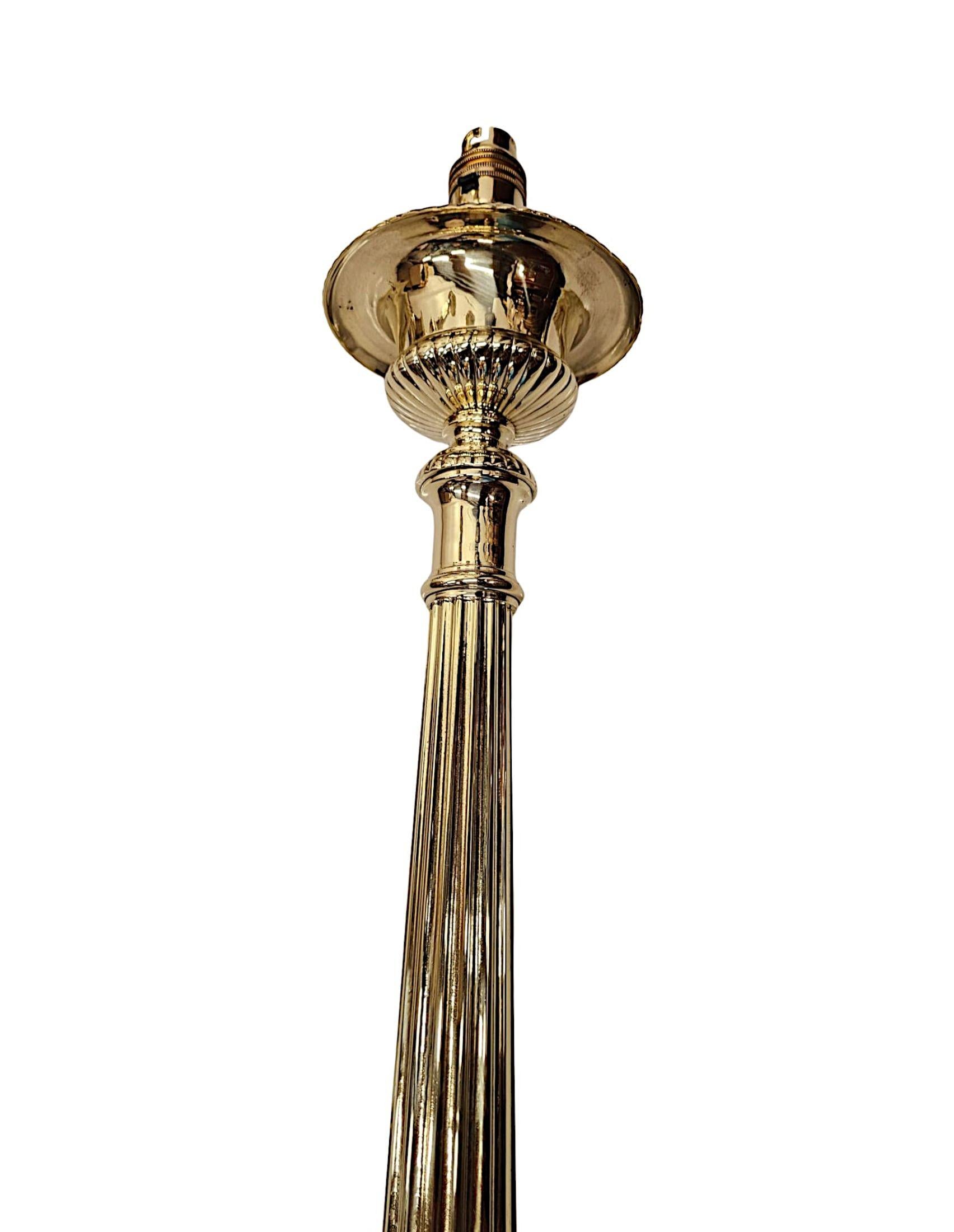 XIXe siècle 19e siècle Rare ensemble de six chandeliers gothiques en laiton transformés en lampes de table en vente