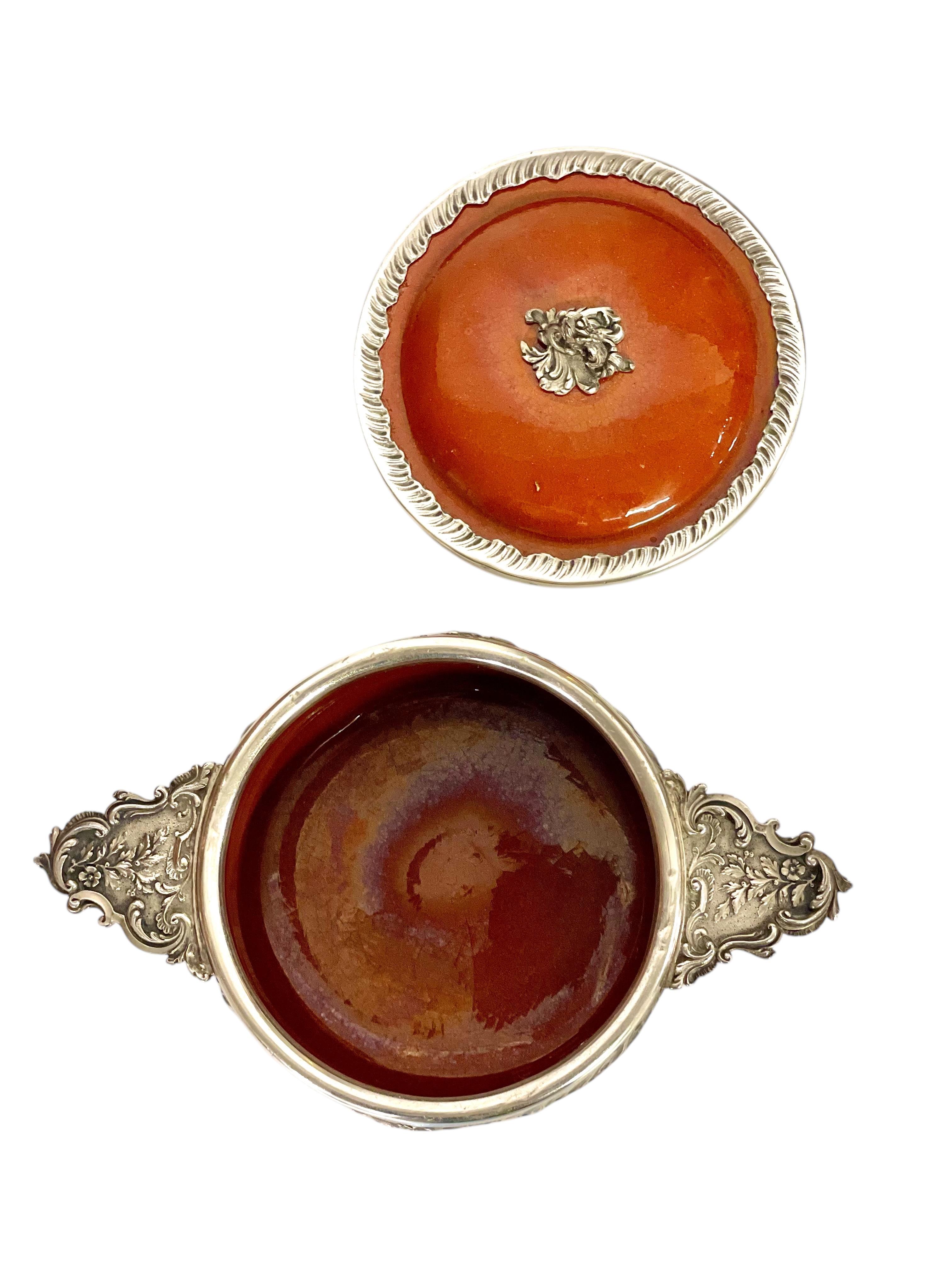 Raro Plato de Terracota y Plata del Siglo XIX con Sello de Vieillard en venta 8