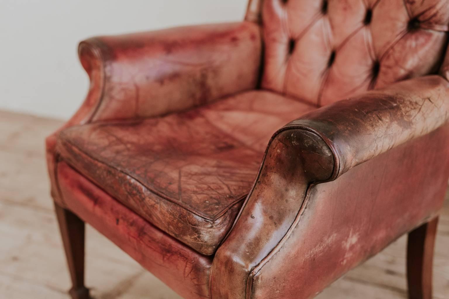 British 19th Century Read Leather Buttoned Armchair with Its Original Cushion