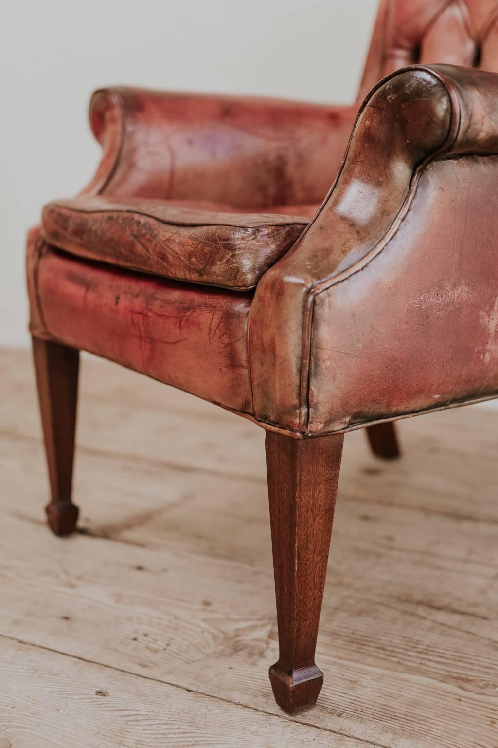 19th Century Read Leather Buttoned Armchair with Its Original Cushion 2