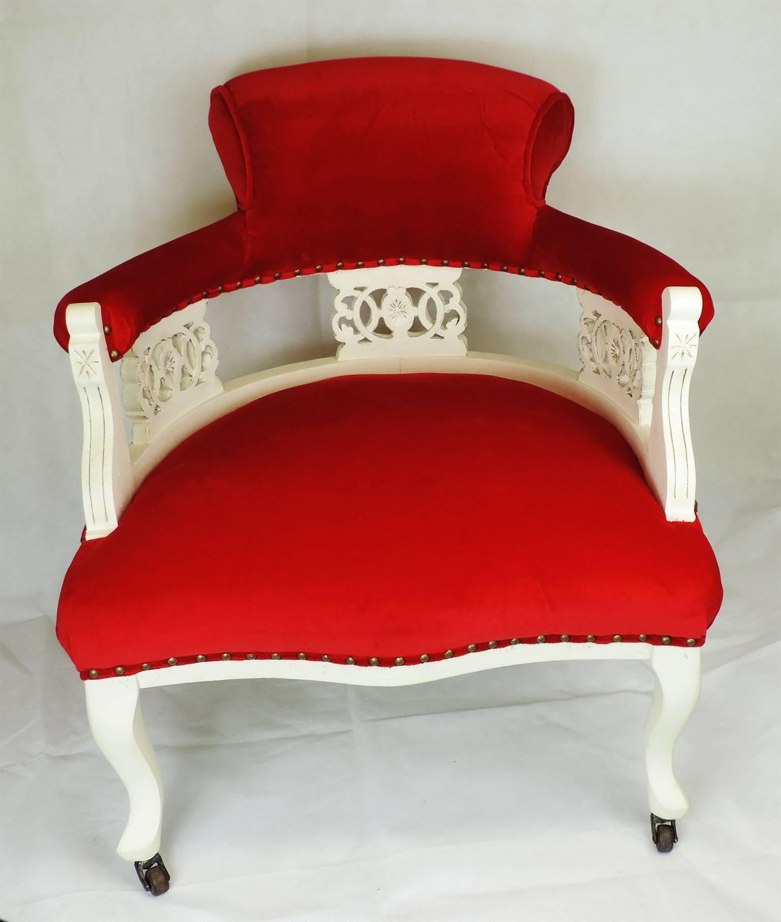 Late Victorian 19th Century Read Velvet Victorian Tub Chair For Sale
