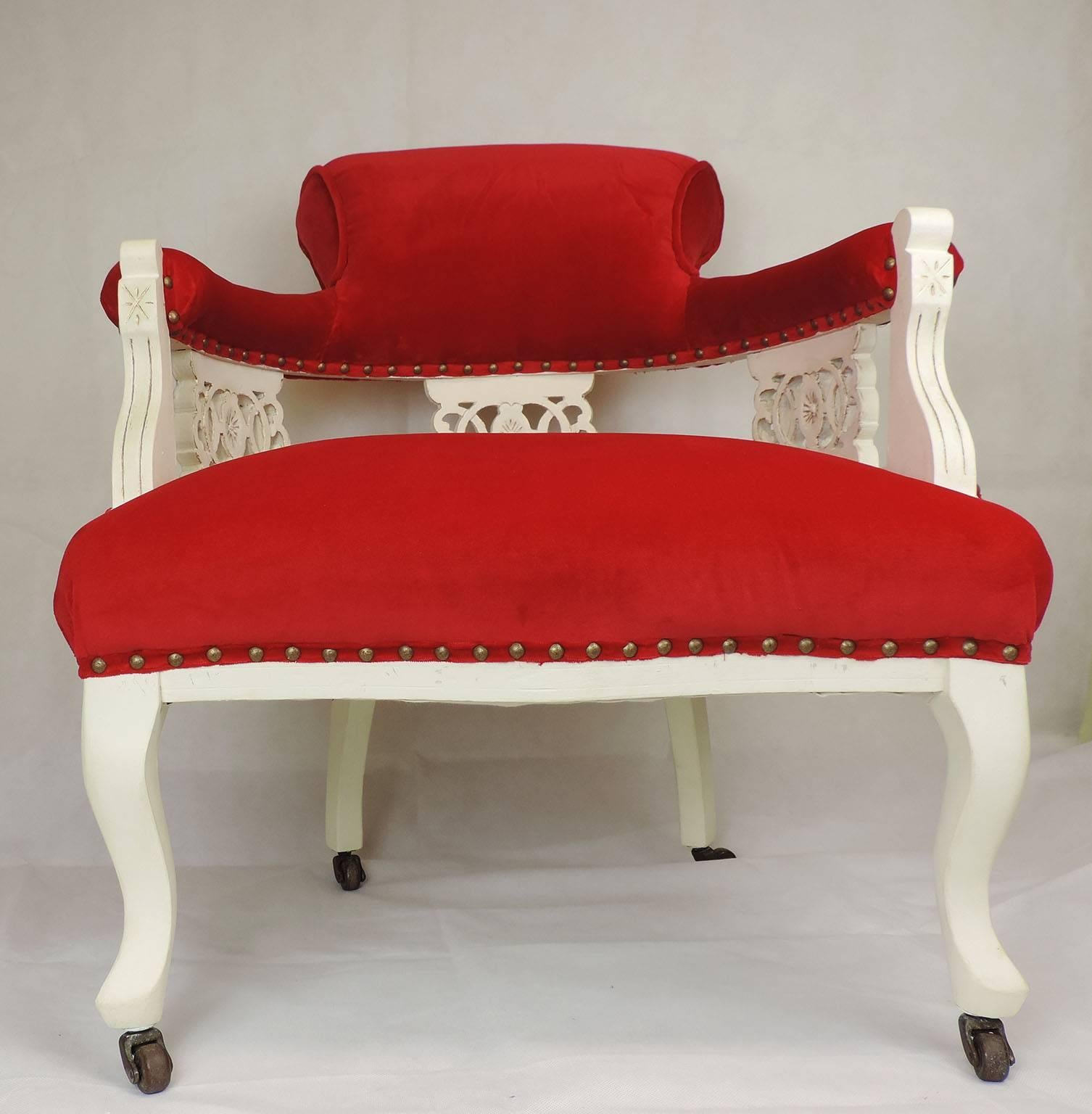 British 19th Century Read Velvet Victorian Tub Chair For Sale