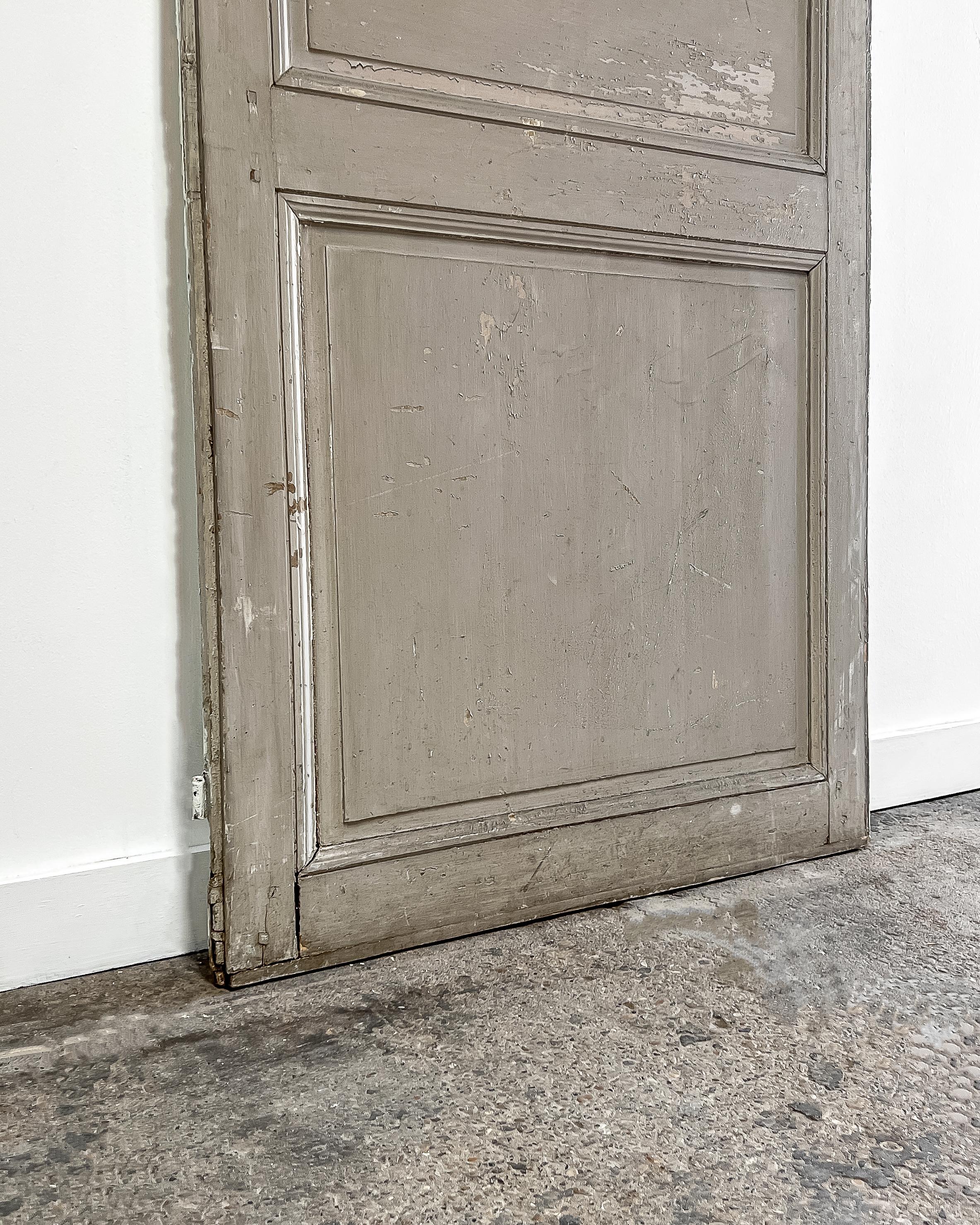 19th Century Reclaimed 3-Panel Französisch Tür mit Sage Green Paint im Angebot 4
