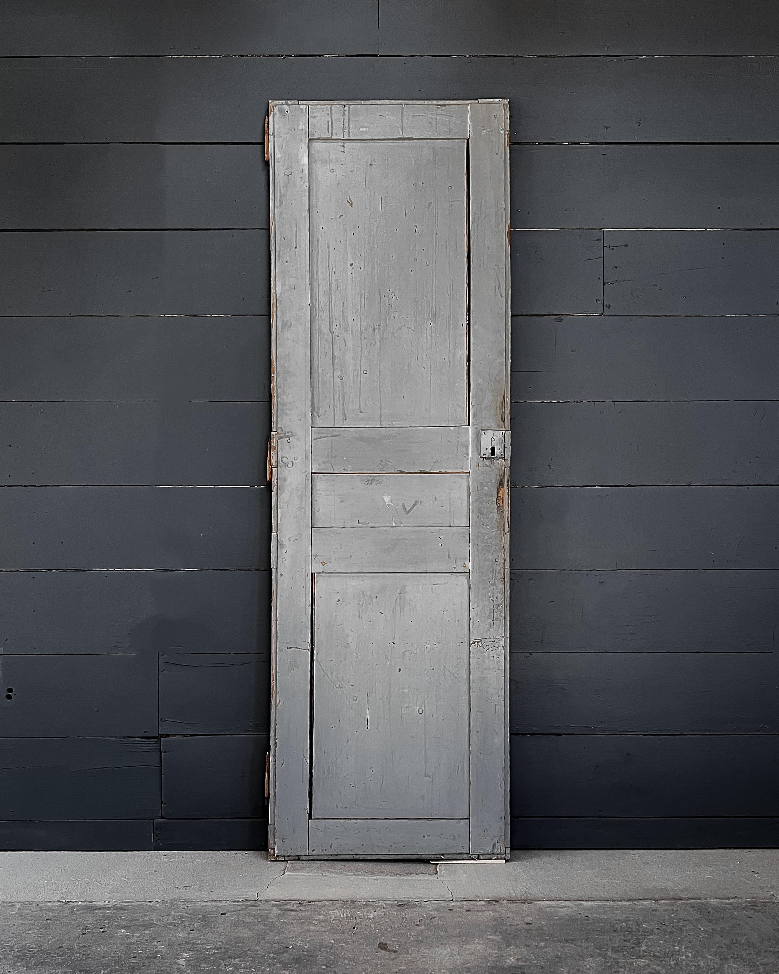 19th Century Reclaimed 3-Panel French Wardrobe Door with Chestnut Paint For Sale 5
