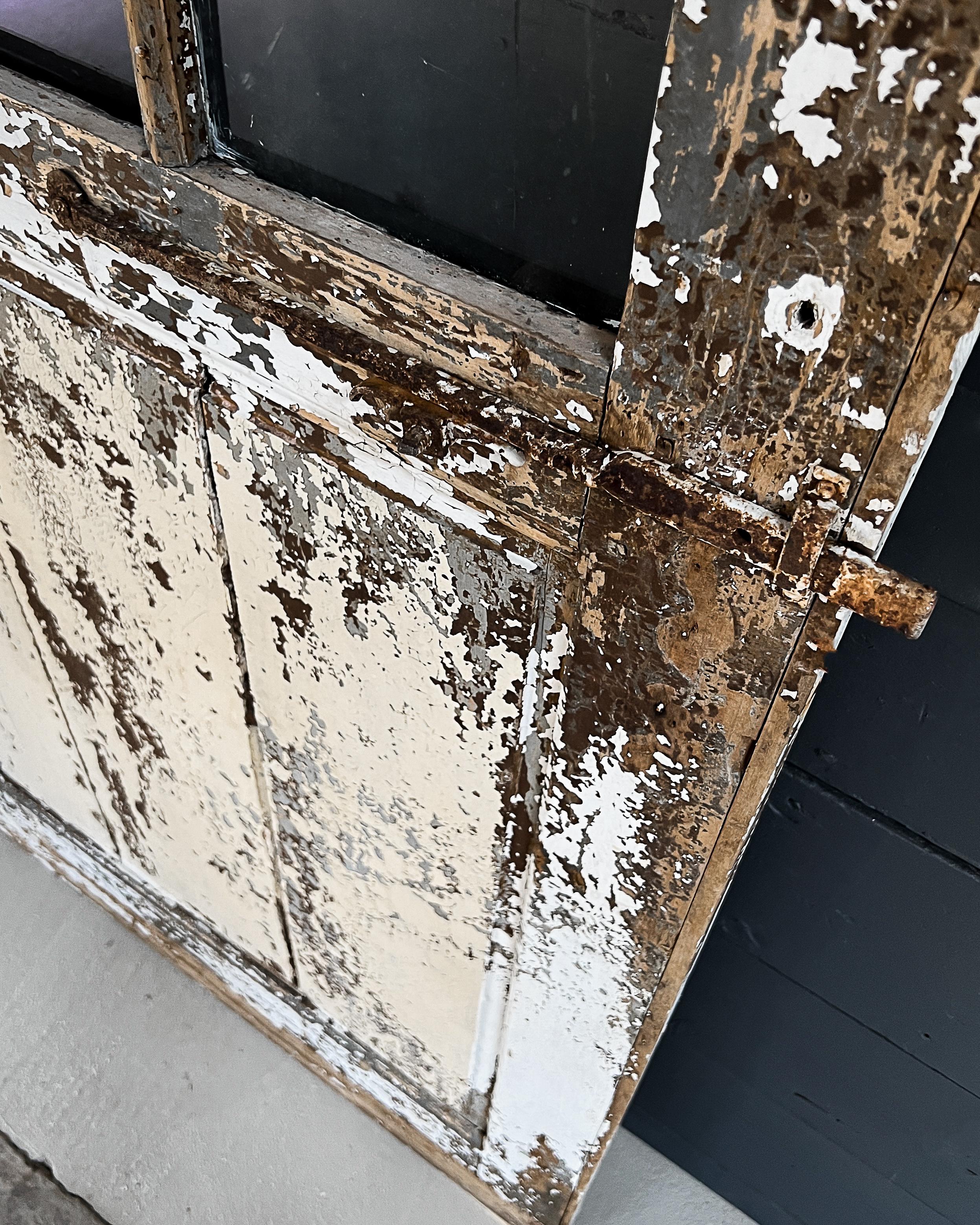 Reclaimierte 9-Licht- französische Tür aus dem 19. Jahrhundert mit Mohnblumenfarbe im Angebot 8