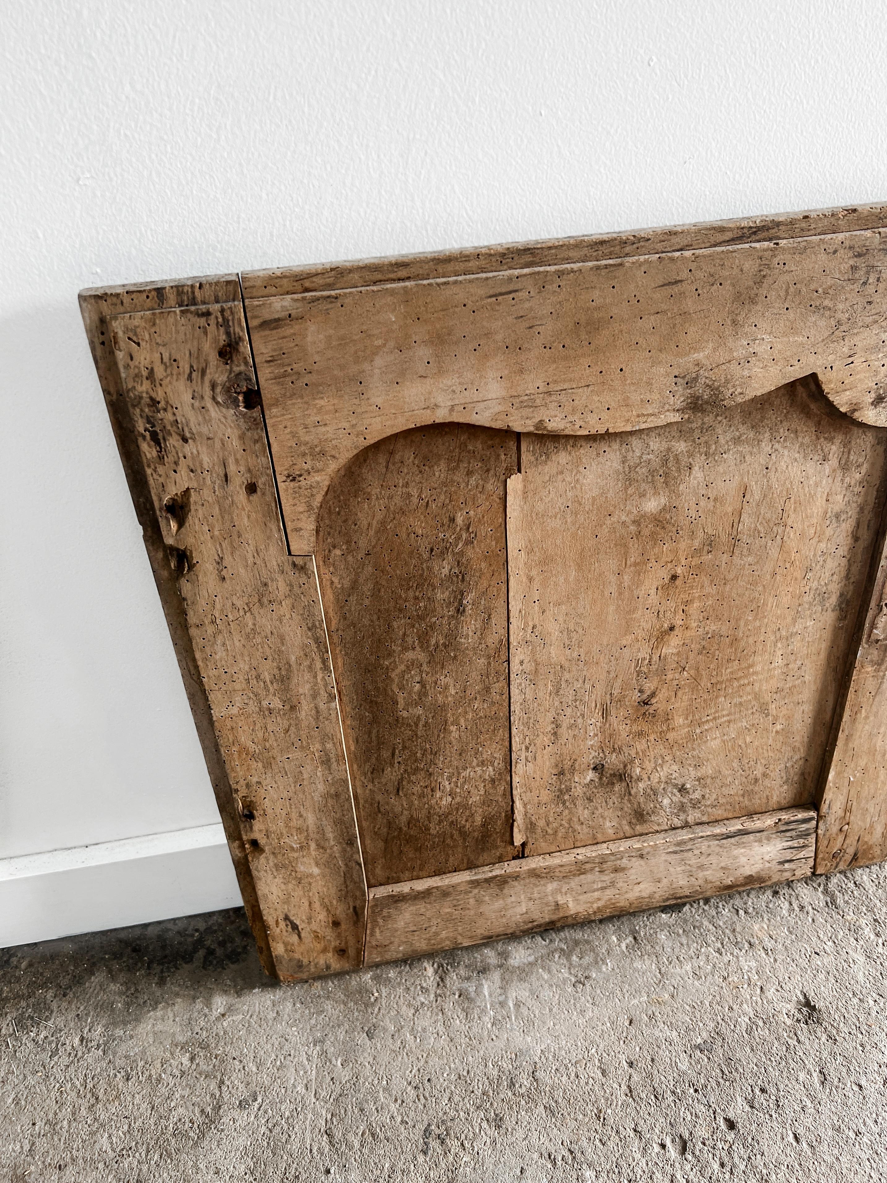 Porta di una credenza provinciale francese del XIX secolo in vendita 4