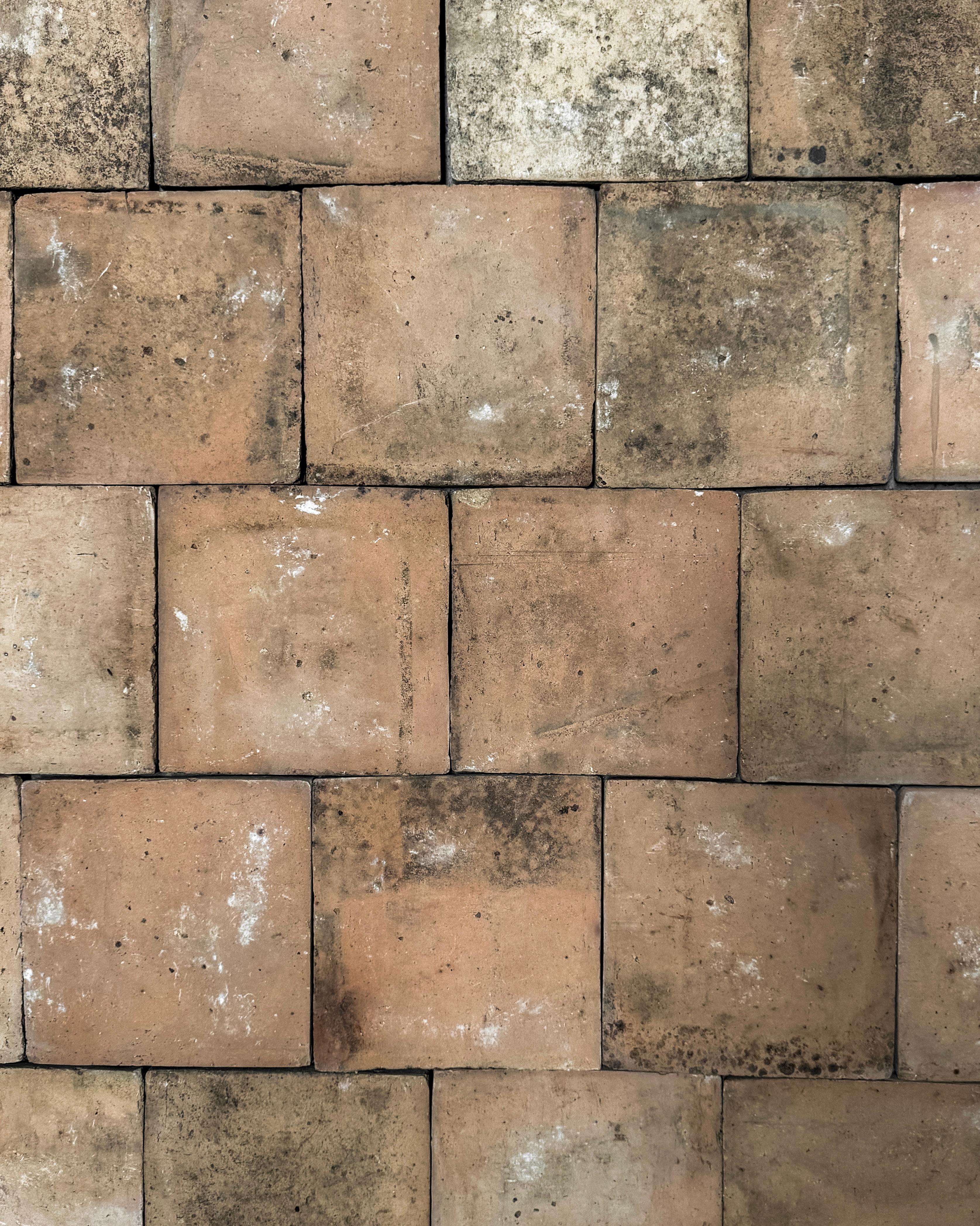 Recycelte französische Terrakotta-Kacheln aus dem 19. Jahrhundert, 46 SF im Angebot 7