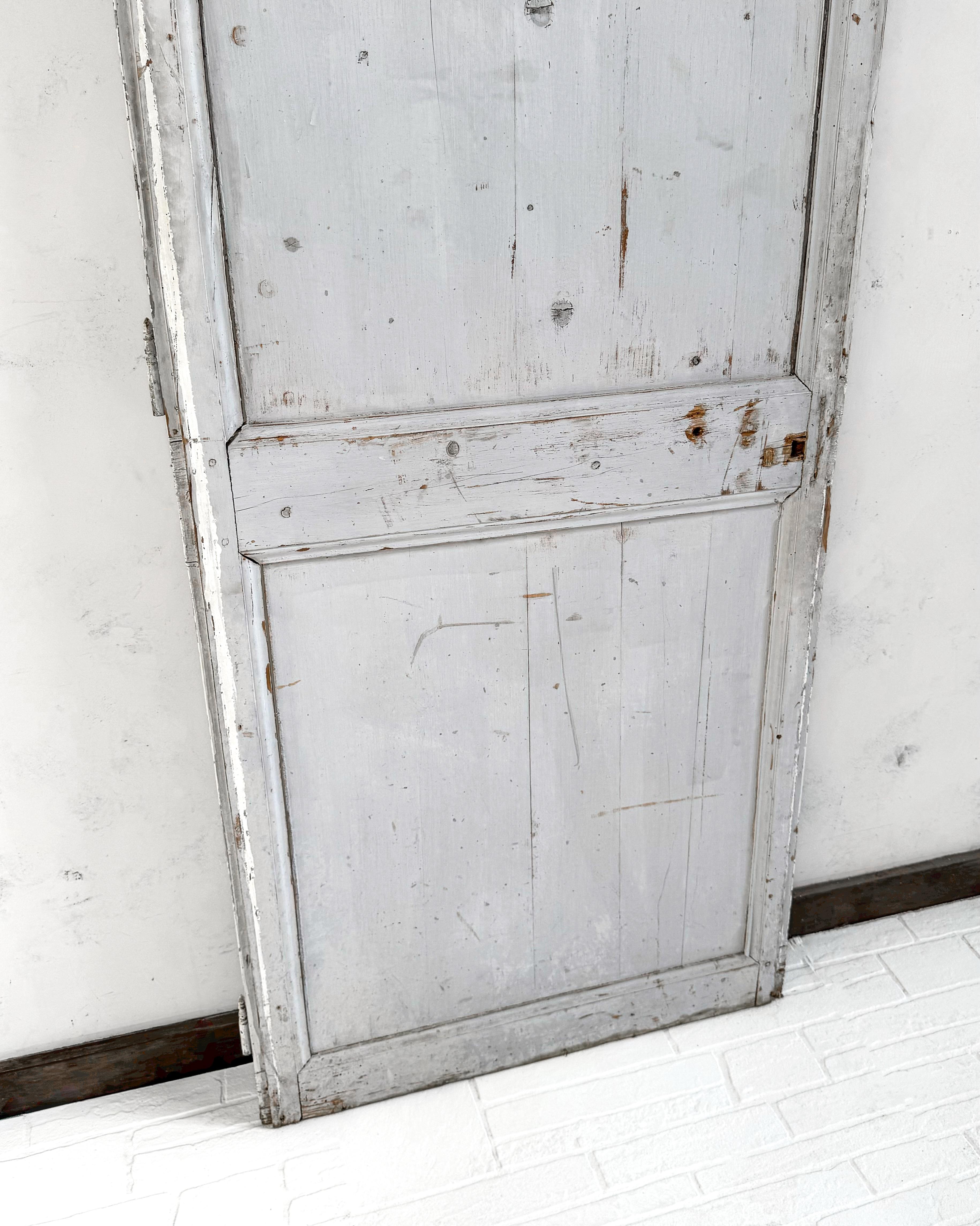 Puerta de armario francesa recuperada del siglo XIX en venta 7