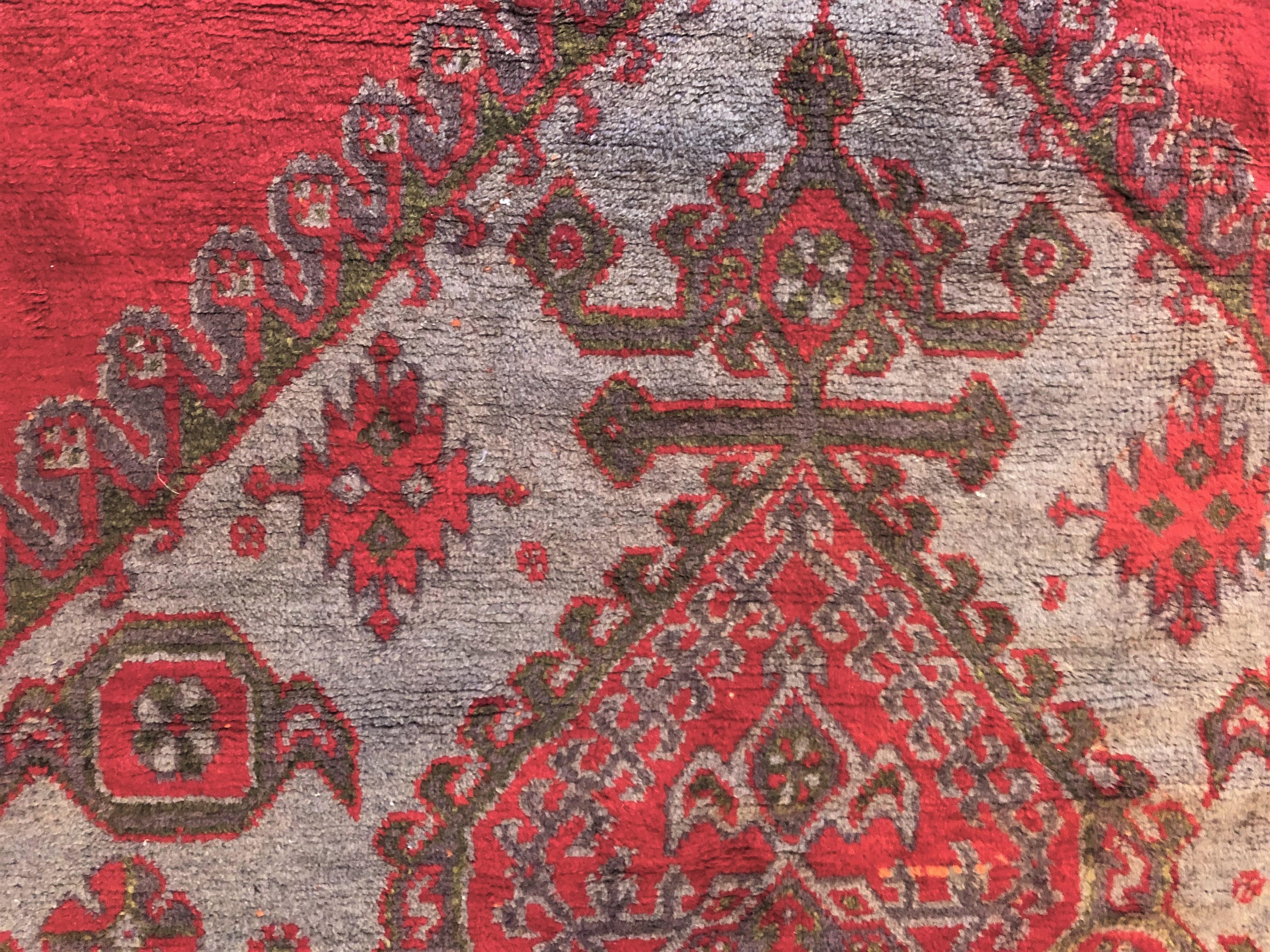 Hand-Knotted 19th Century Red and Green Square Oushak Turkish Anatolian Rug with Medallion For Sale