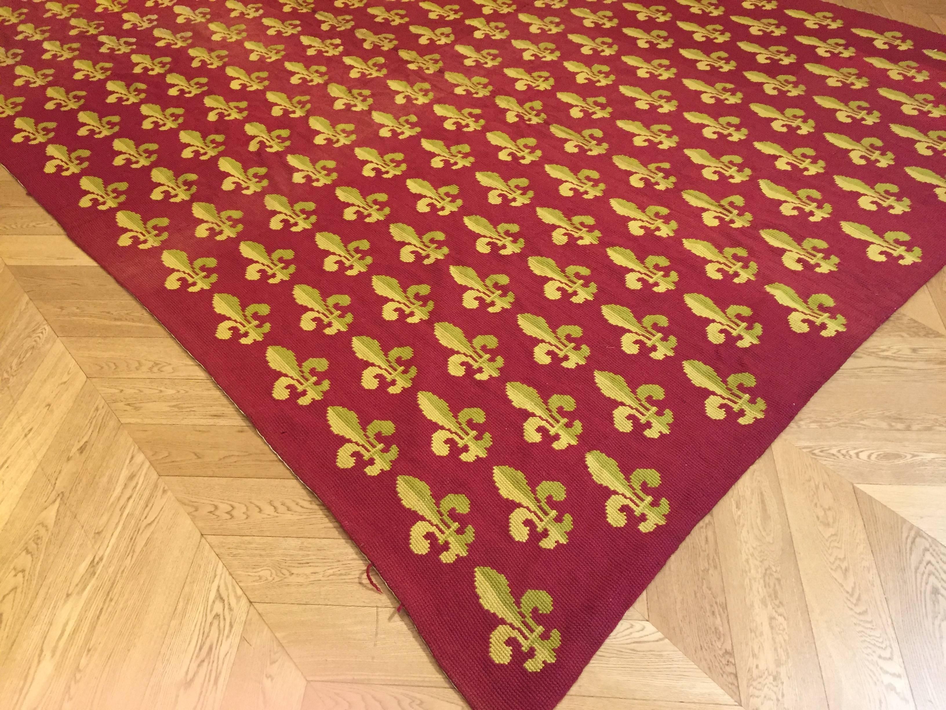 19th Century Red and Yellow Lily Embroidered France Rug, circa 1870 In Good Condition For Sale In Firenze, IT