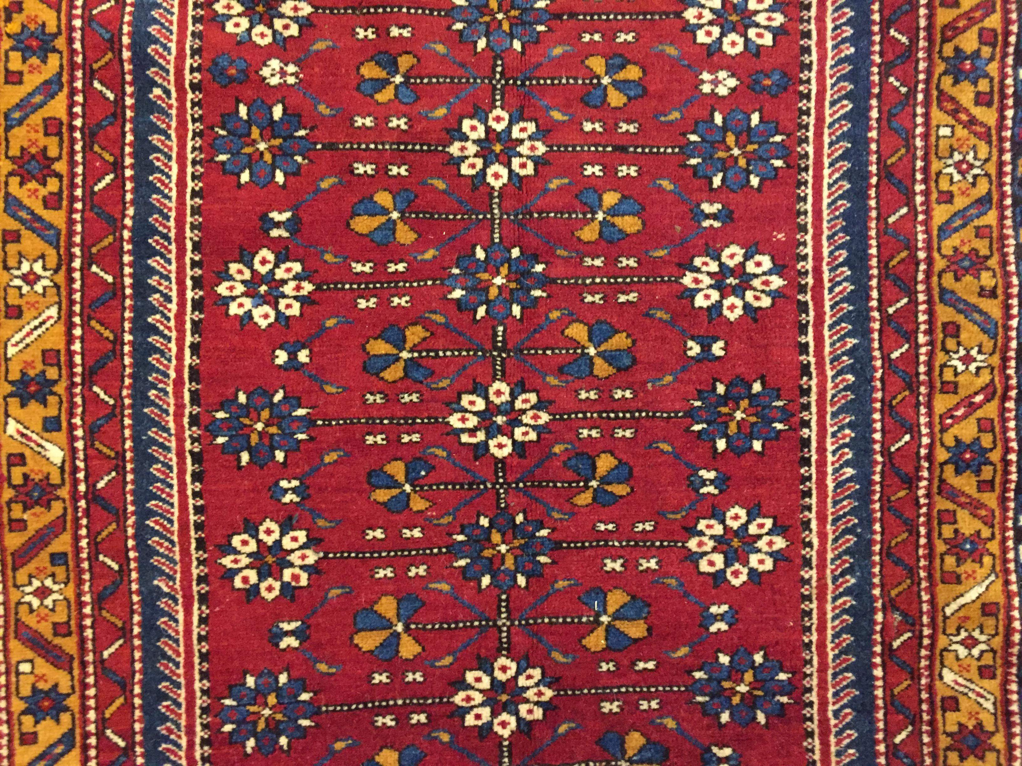 Tapis du Caucase Shirwan en laine rouge et jaune Mina-Khani du 19ème siècle, vers les années 1890 en vente 3