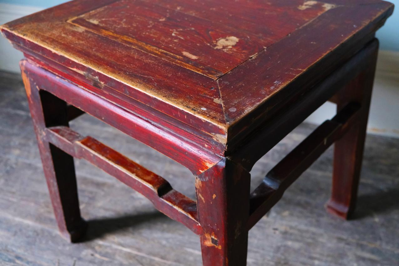 Chinese Export 19th Century Red Chinese Side Table For Sale
