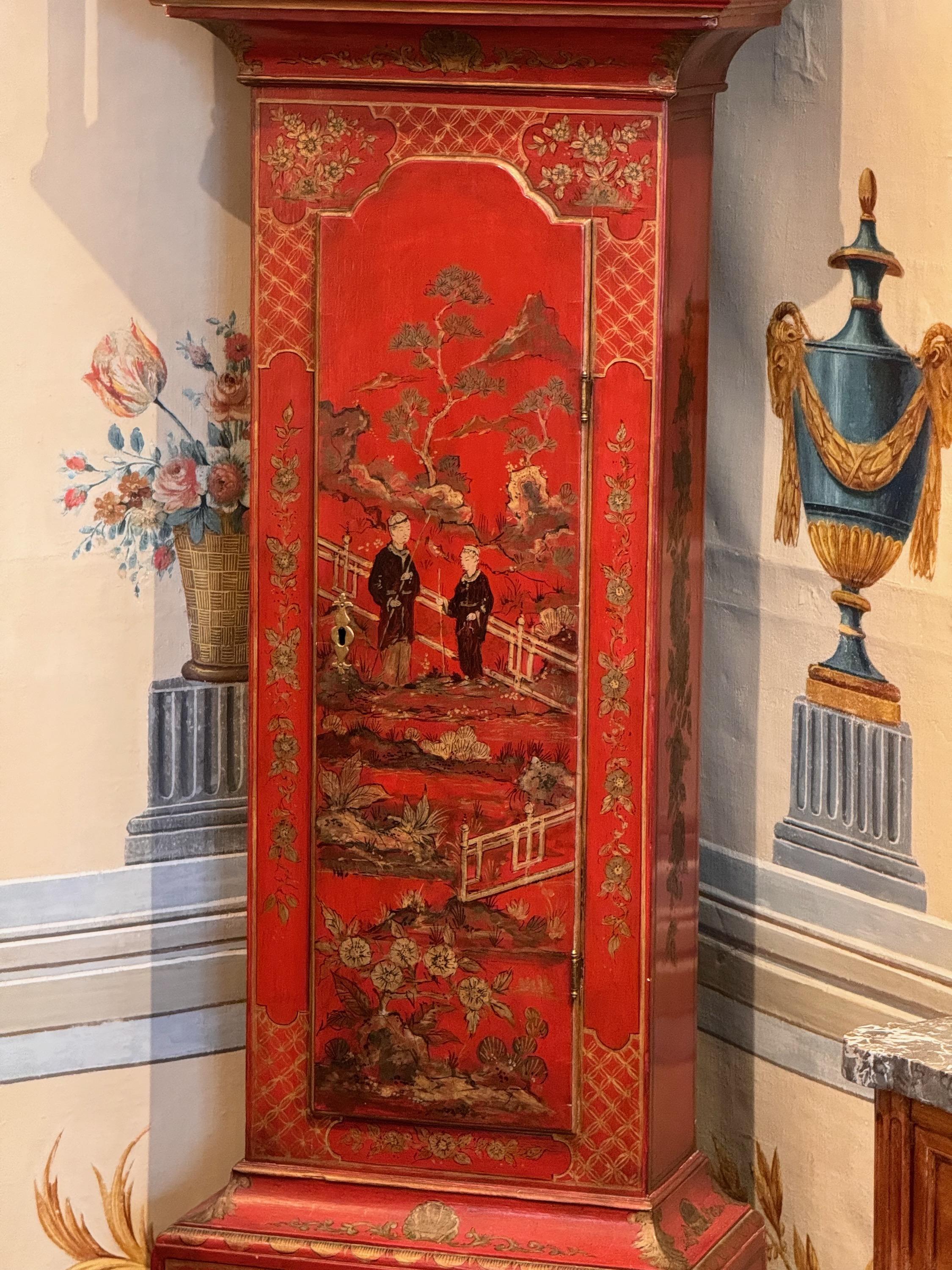 19th Century Red Chinoiserie Decorated Clock For Sale 5