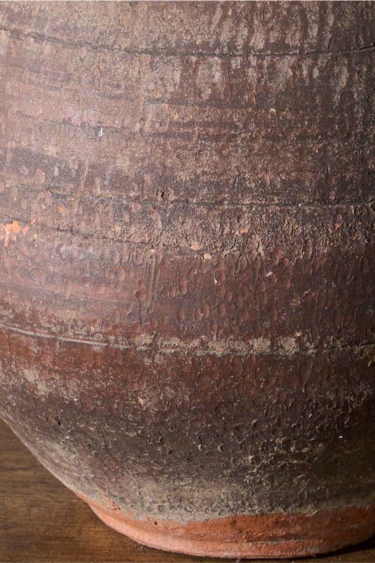 XIXe siècle Pot en faïence rouge française du 19e siècle en vente