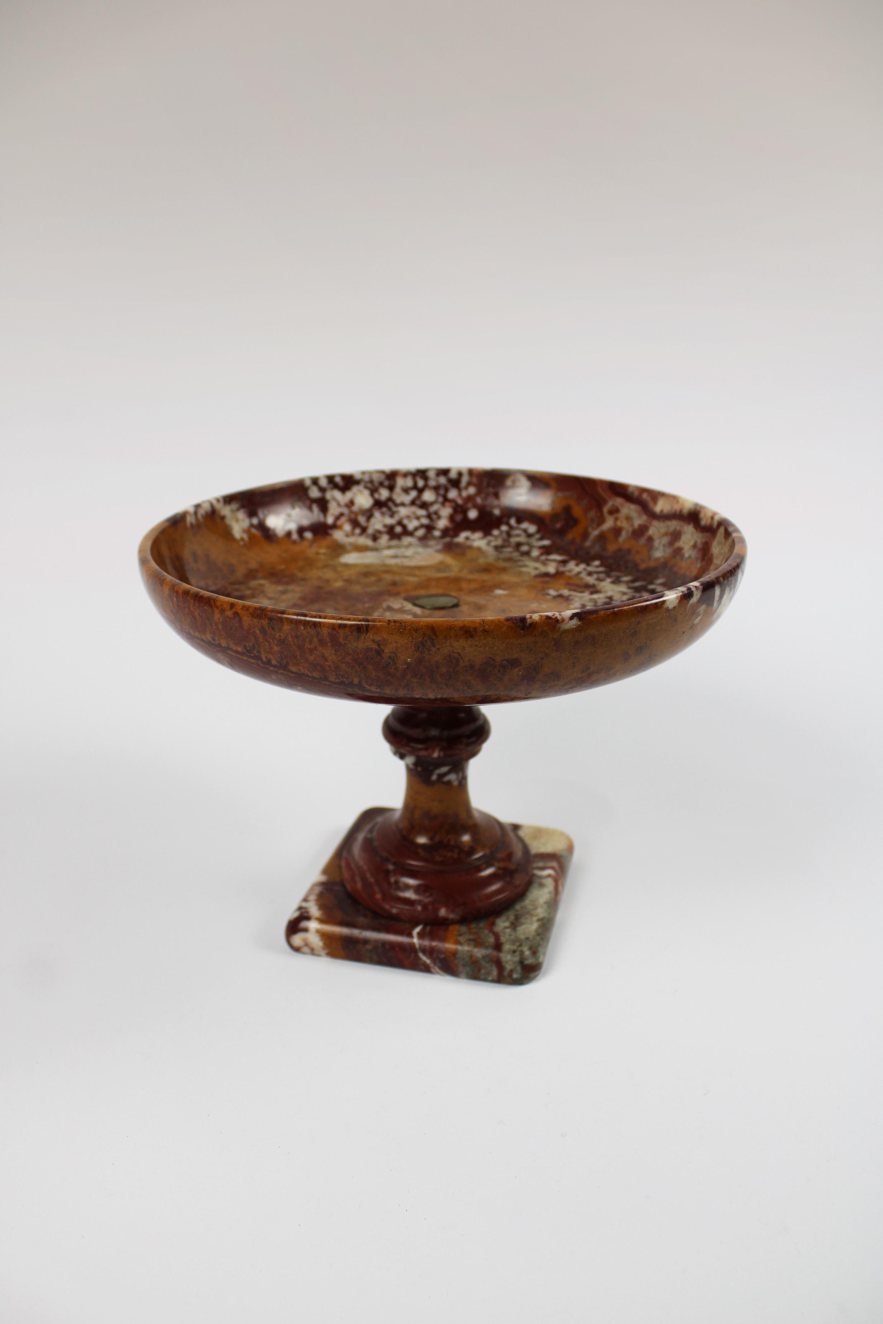 19th Century Red Italian Jasper Marble Tazza Centerpiece Grand Tour Souvenir For Sale 2