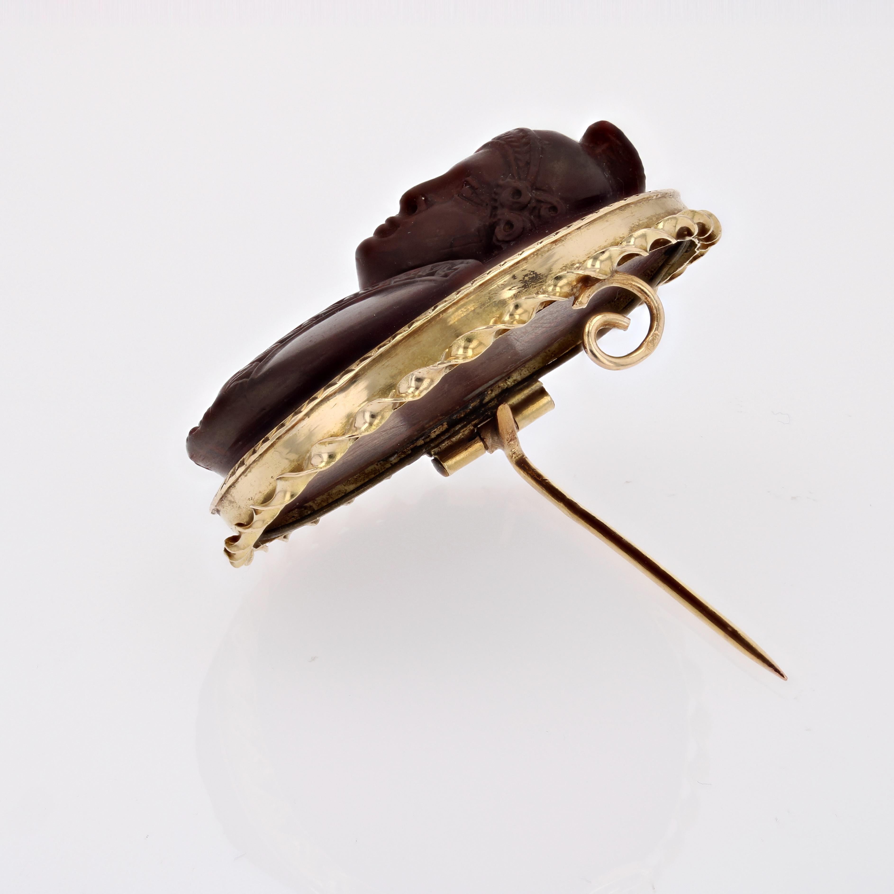 19th Century Red Jasper Cameo 18 Karat Yellow Gold Brooch For Sale 5