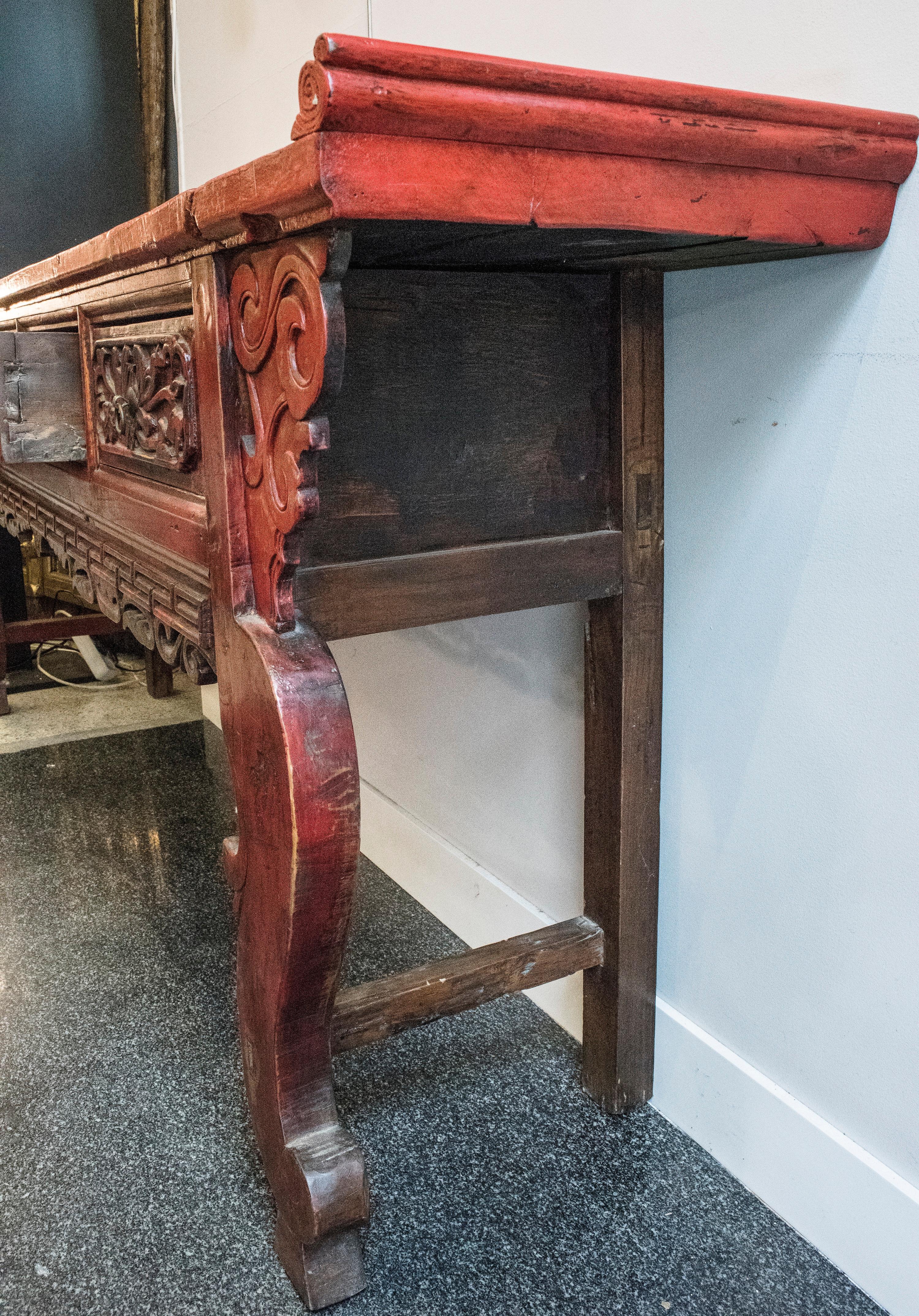 19th Century Red Lacquered and Carved Chinese Console 3