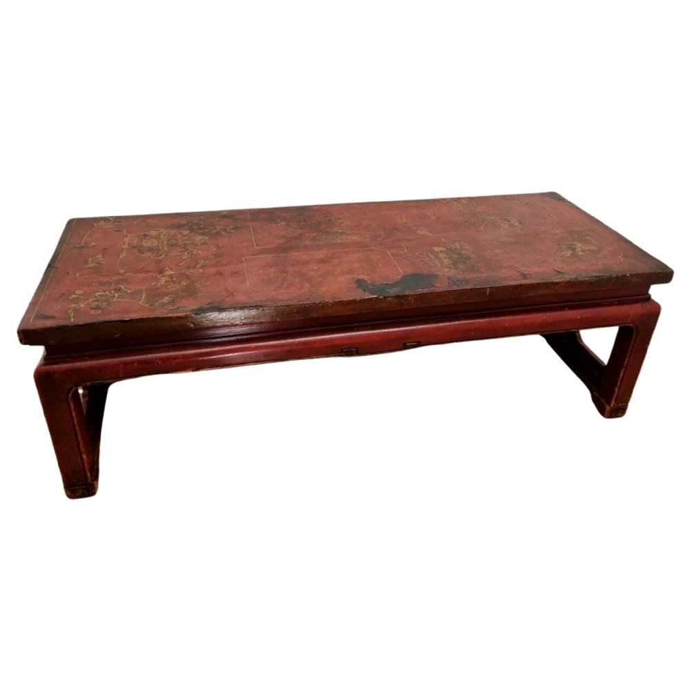 19th Century Red Lacquered Chinese Low Coffee Table from Shanxi Province For Sale 3