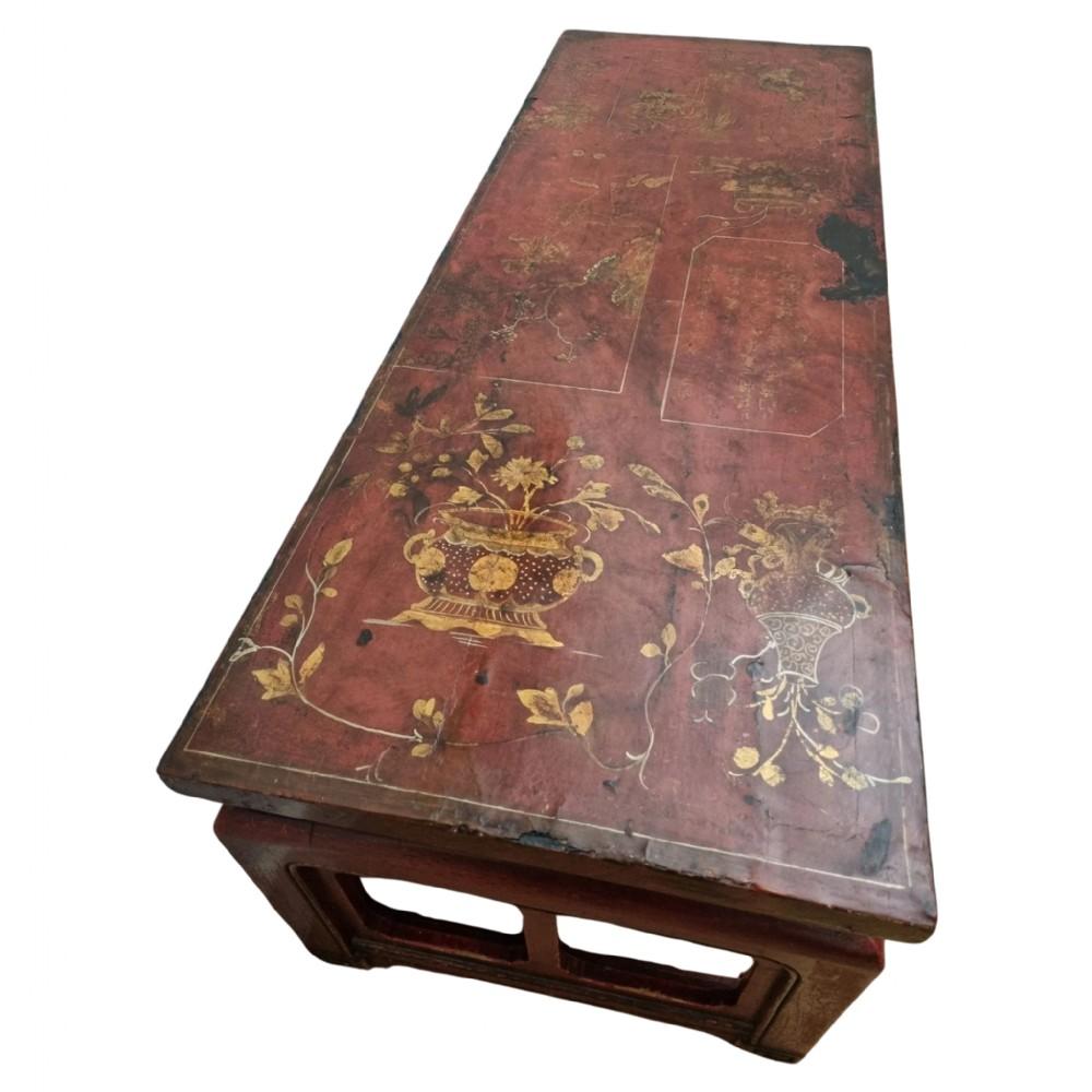 19th Century Red Lacquered Chinese Low Coffee Table from Shanxi Province For Sale 4