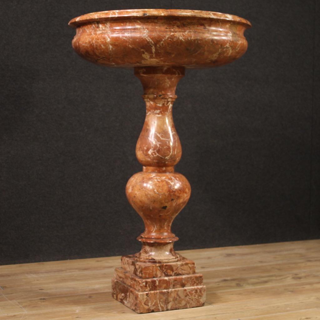 19th Century Red Marble Italian Antique Tub Holy Water Font, 1870 For Sale 7