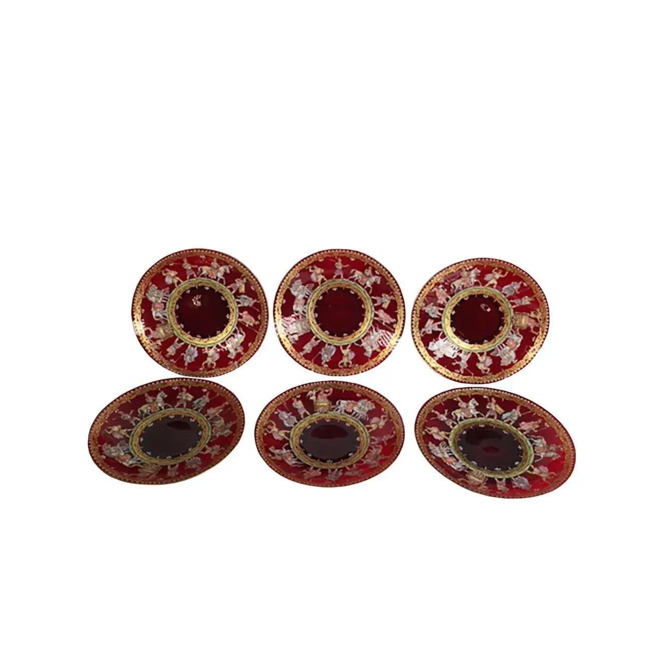 Verre Assiettes en verre vénitien transparent rouge du 19e siècle - Lot de 6 en vente