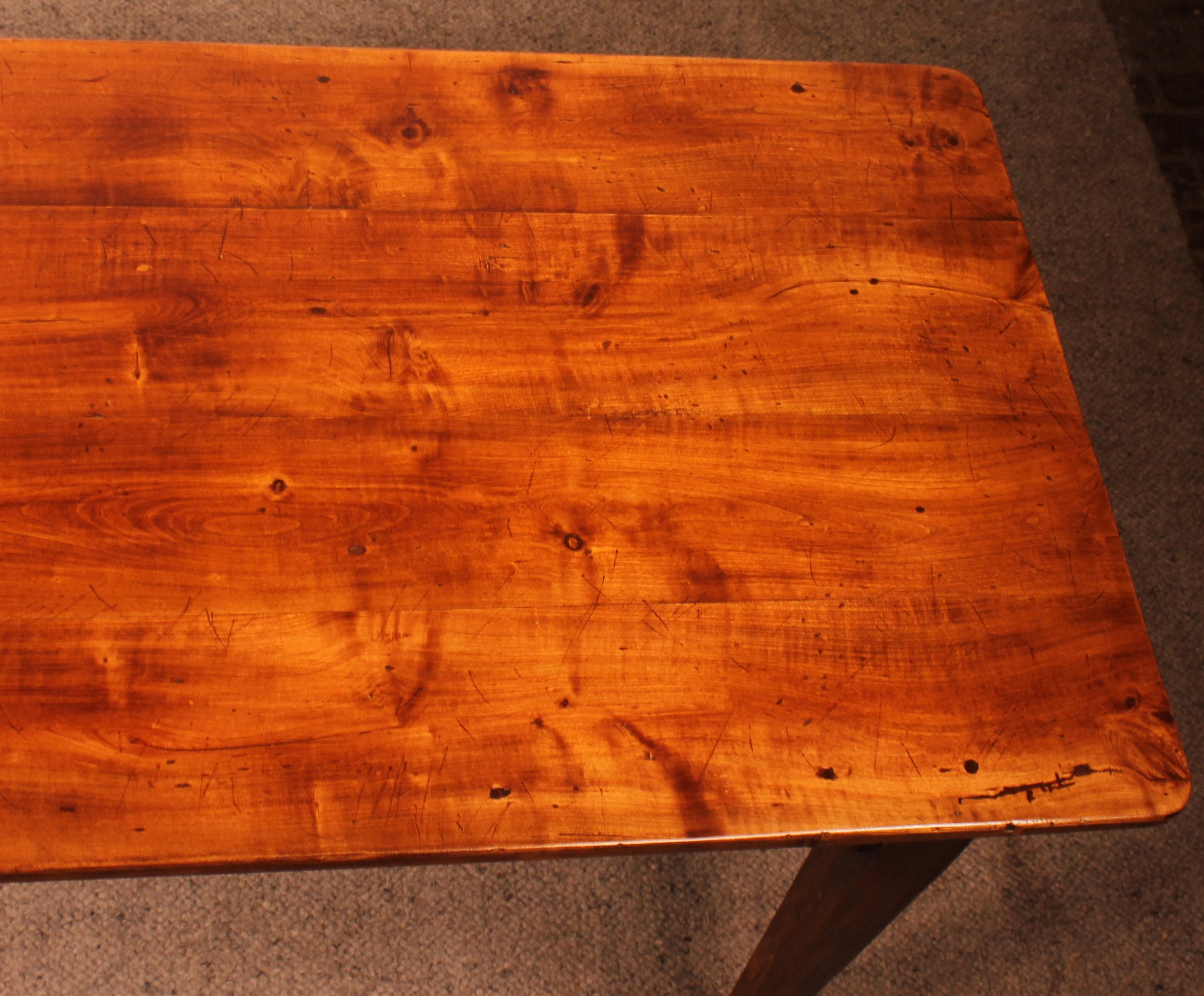 19th Century Refectory Table in Cherry France For Sale 6