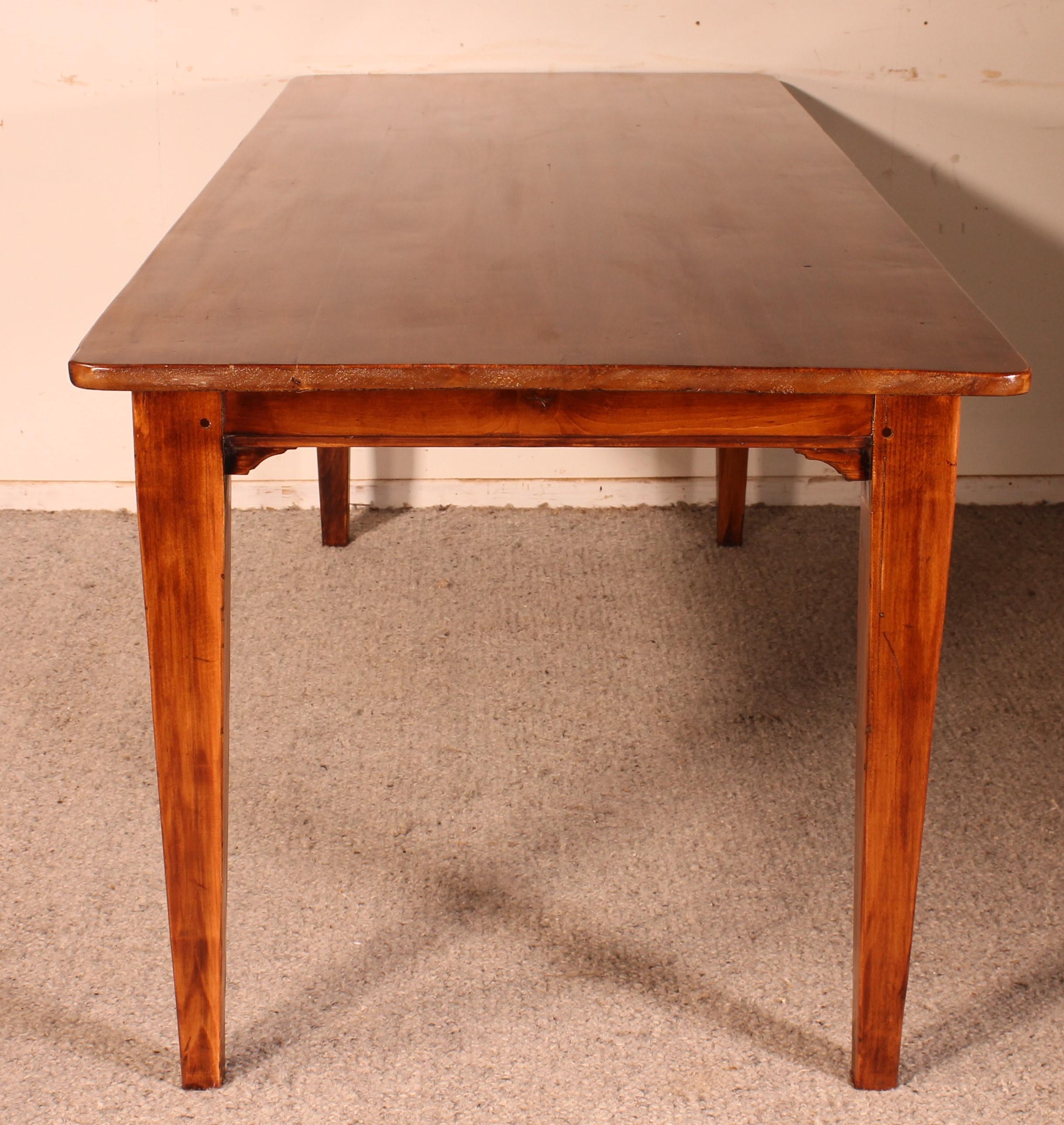 19th Century Refectory Table in Cherry France In Good Condition For Sale In Brussels, Brussels