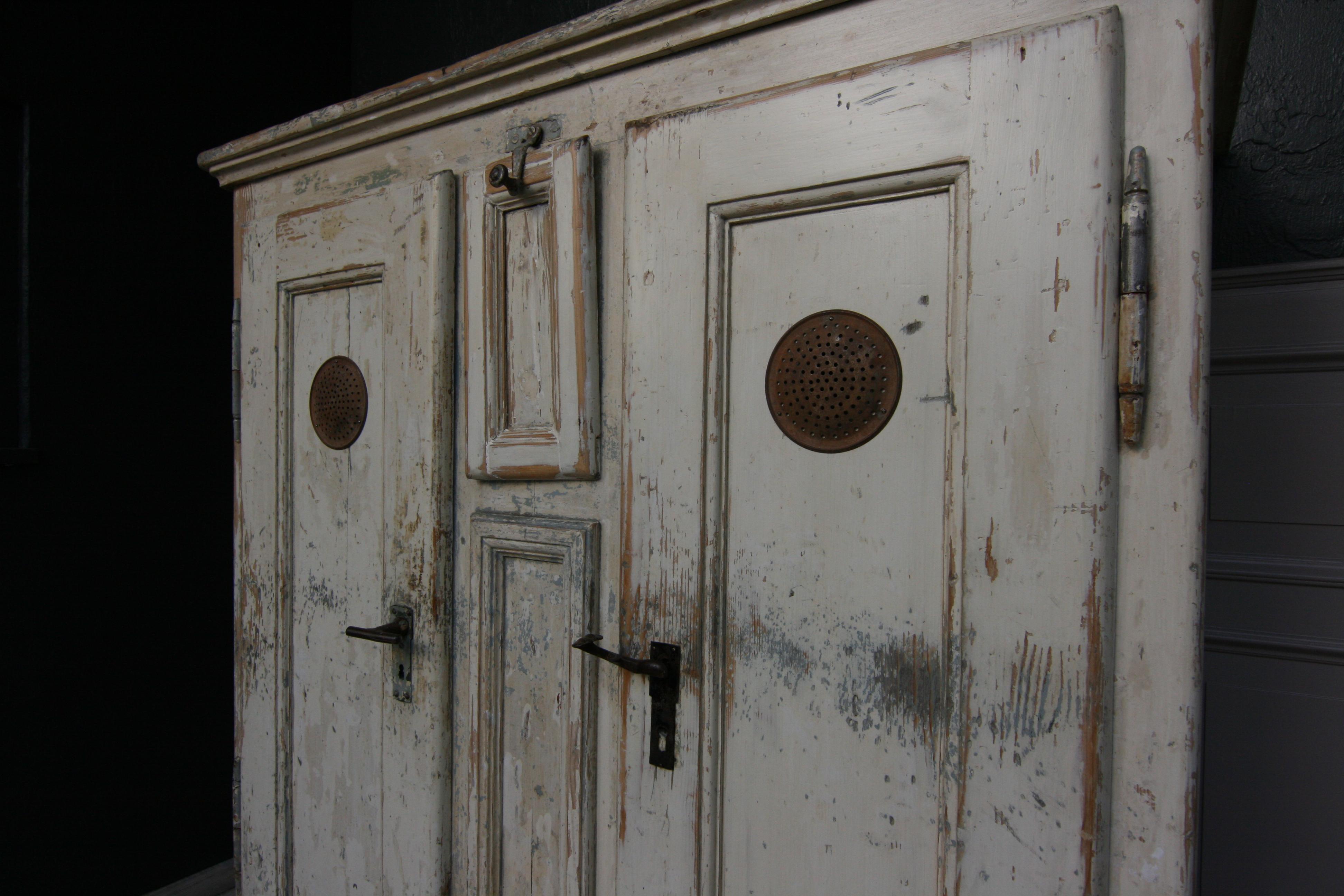 19th Century Refrigerator or Ice Box Cabinet in Original Cream Paint 1