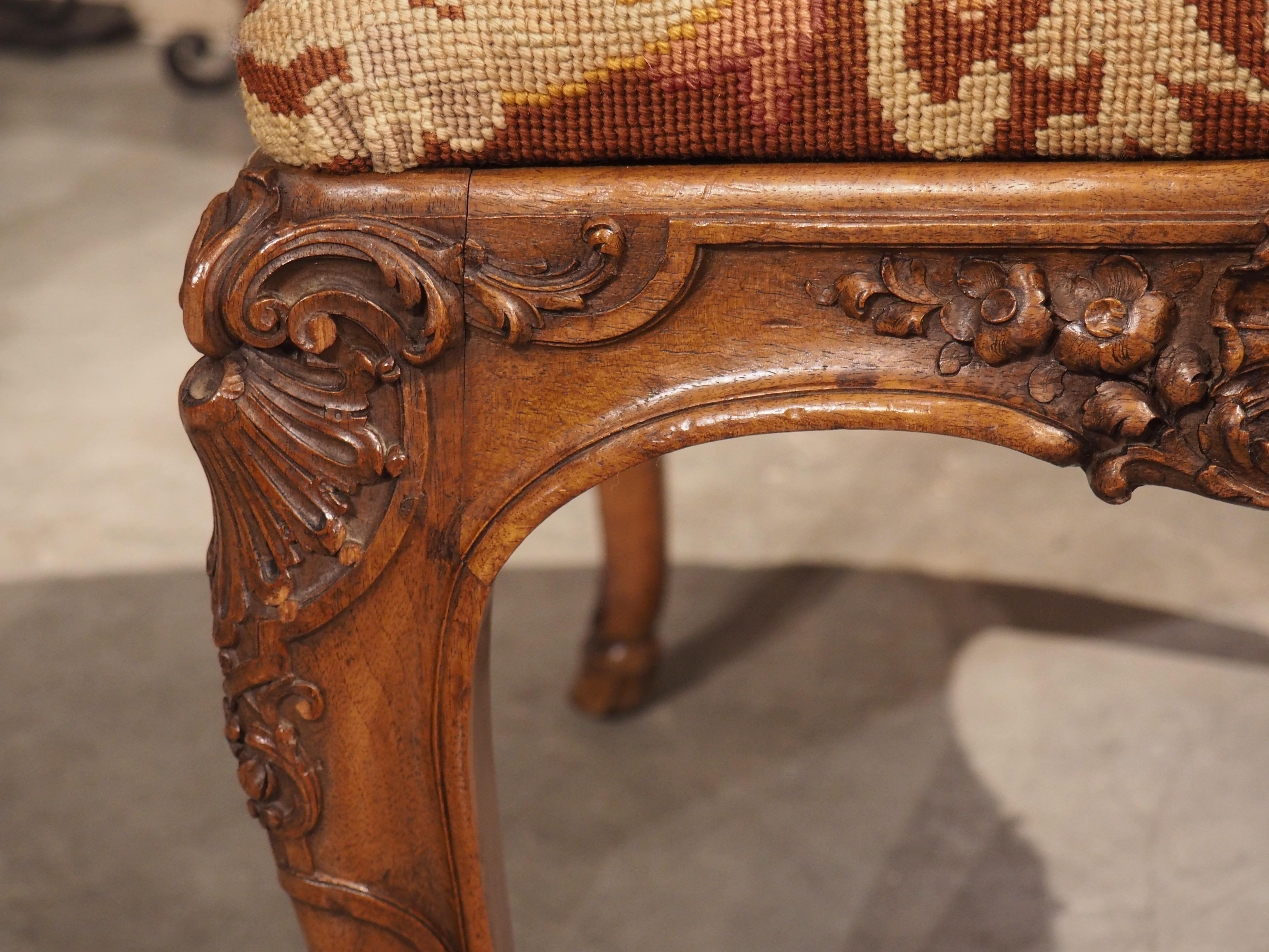 19th Century Regence Tabouret in Carved Walnut by A. Dubois, Le Mans, France For Sale 1