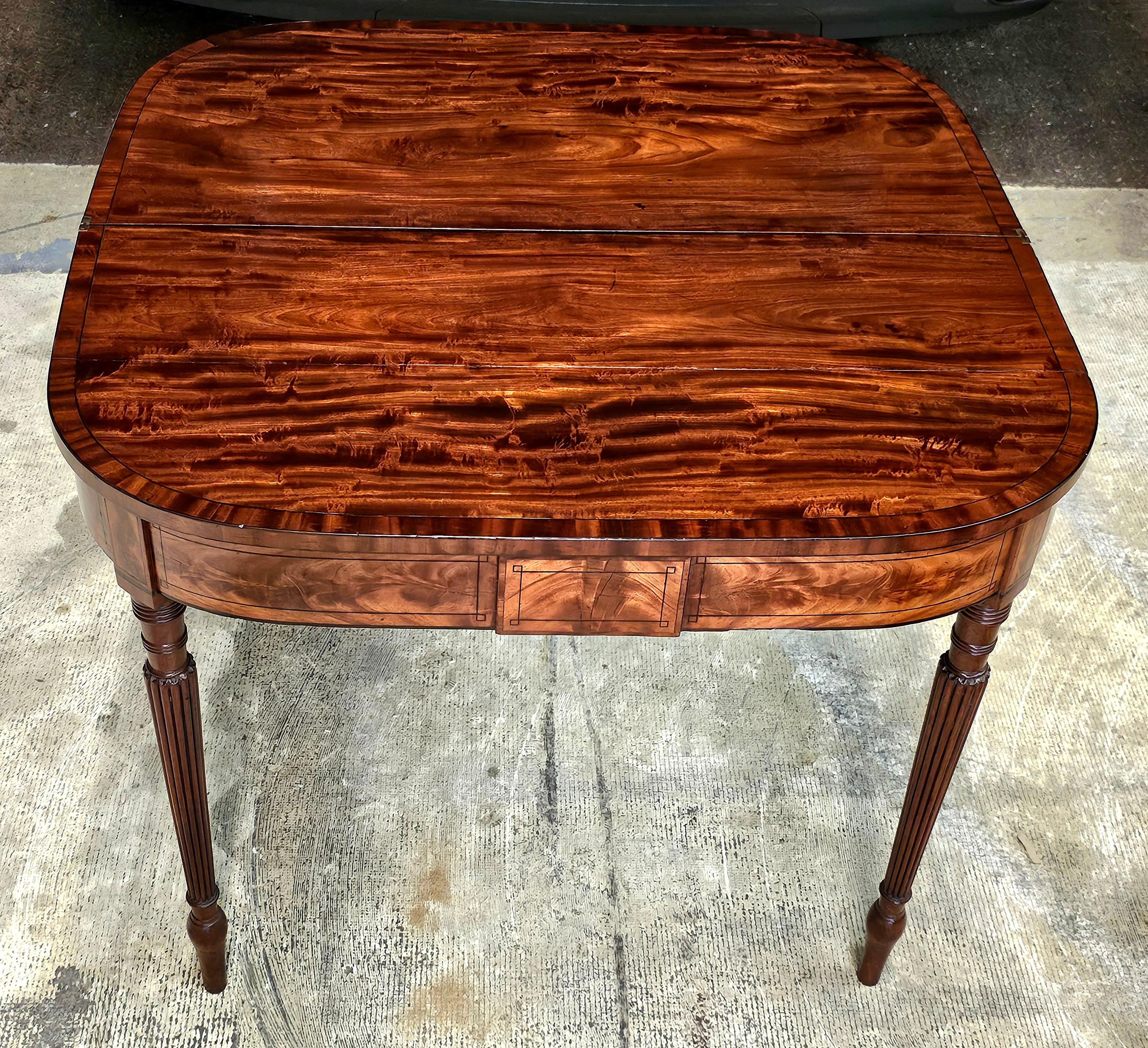 19th Century Regency Ebony Inlaid Cross-Banded Crotch Mahogany Fold Top Table In Good Condition For Sale In Germantown, MD