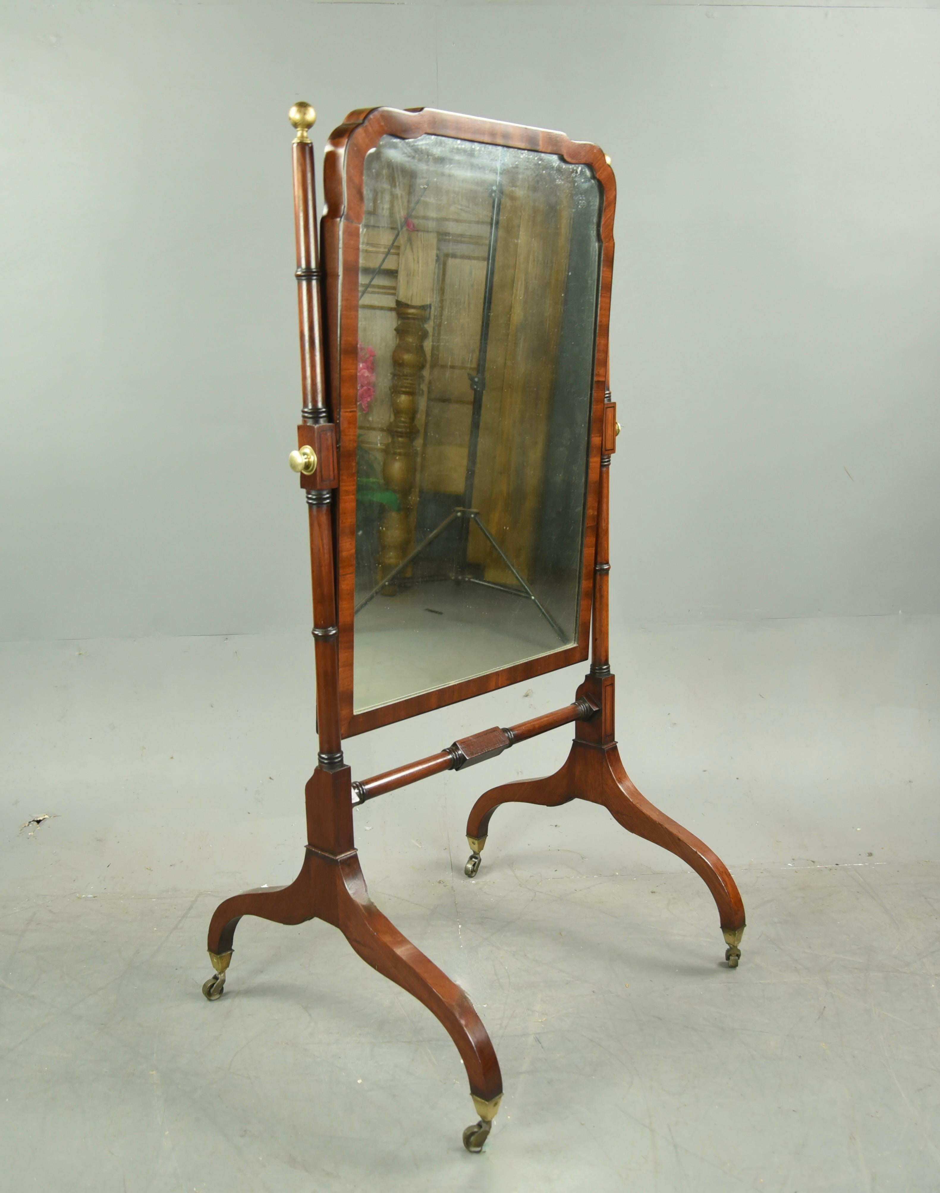 19TH century Regency Free standing Cheval dressing mirror  In Good Condition In Chelmsford, GB