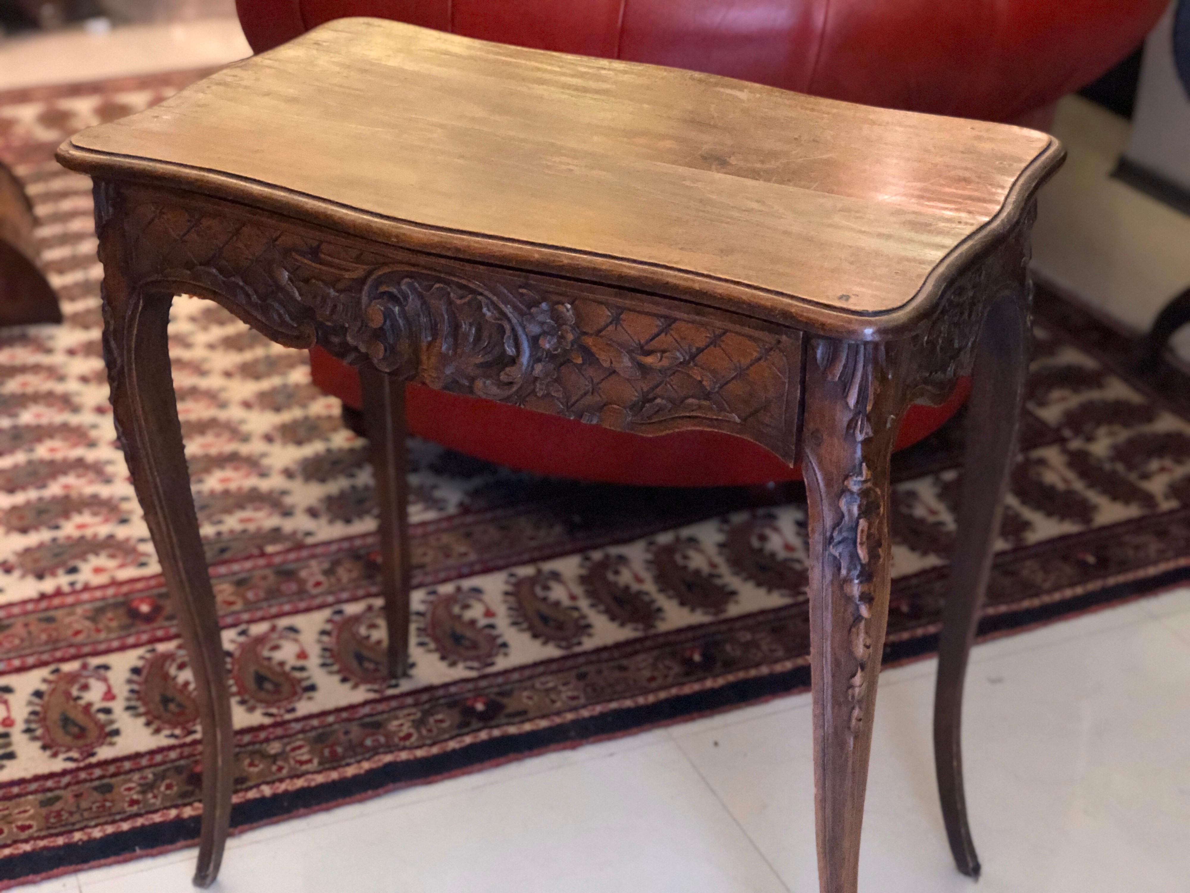 Hand-Carved 19th Century Regency French Side Table in Hand Carved Walnut with a Front Drawer