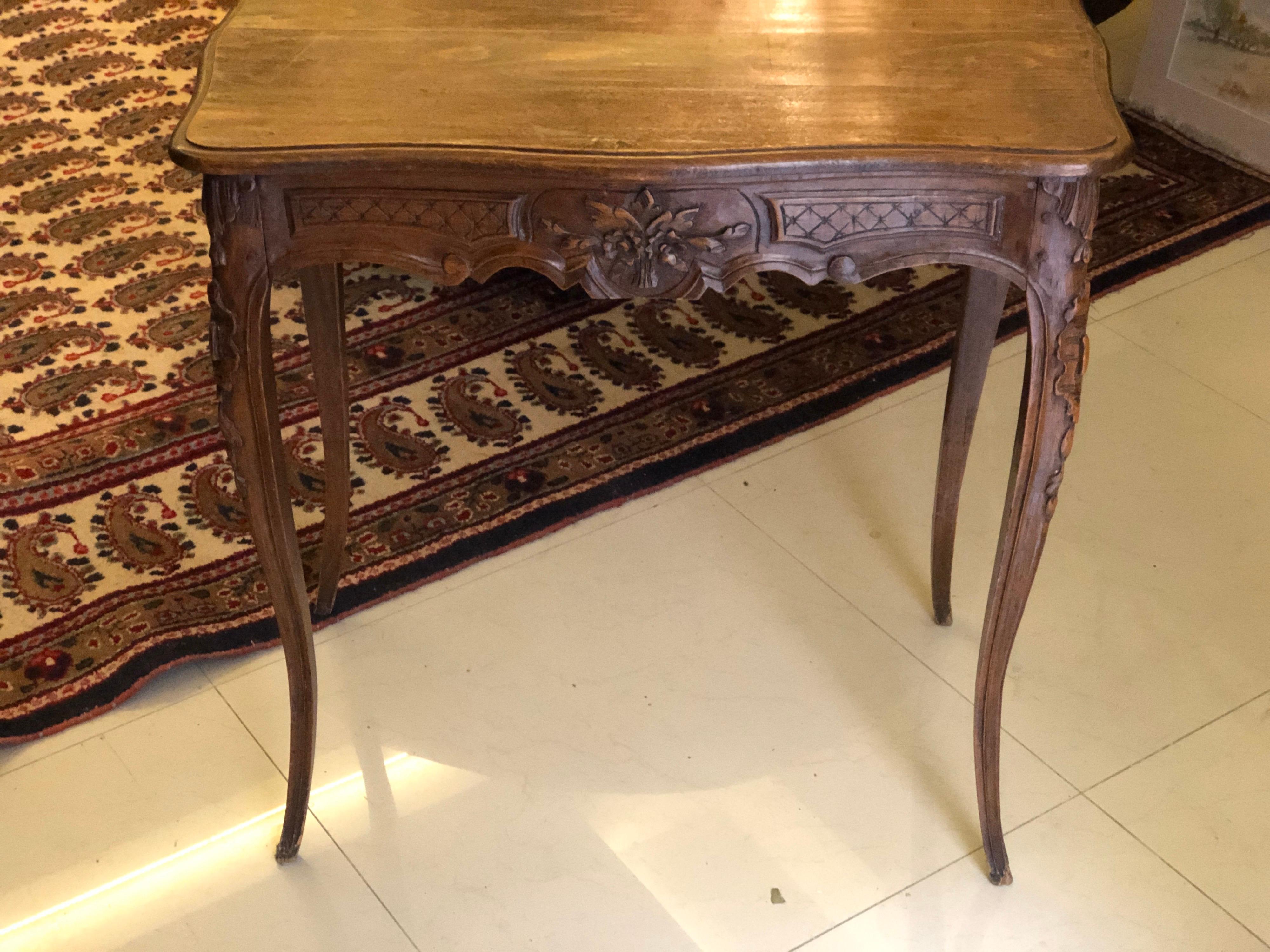 19th Century Regency French Side Table in Hand Carved Walnut with a Front Drawer 2