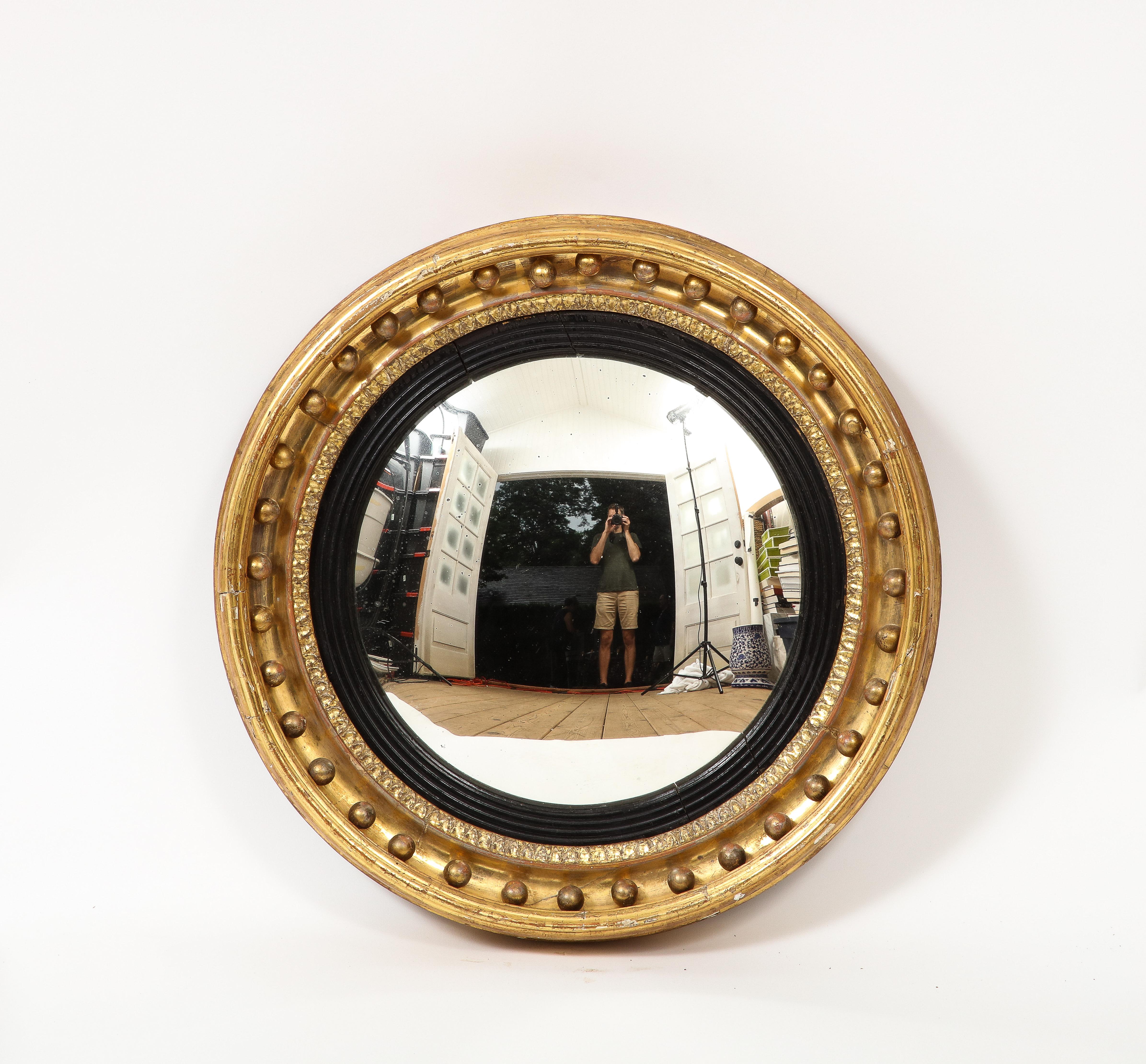 English 19th Century Regency Gilded Round Mirror