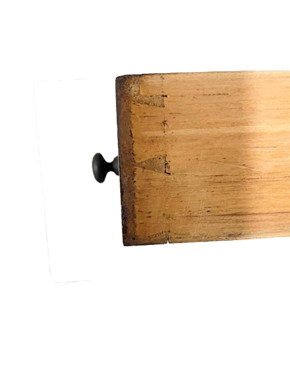 Cassettone da collezione a 6 cassetti in mogano Regency del XIX secolo in vendita 4