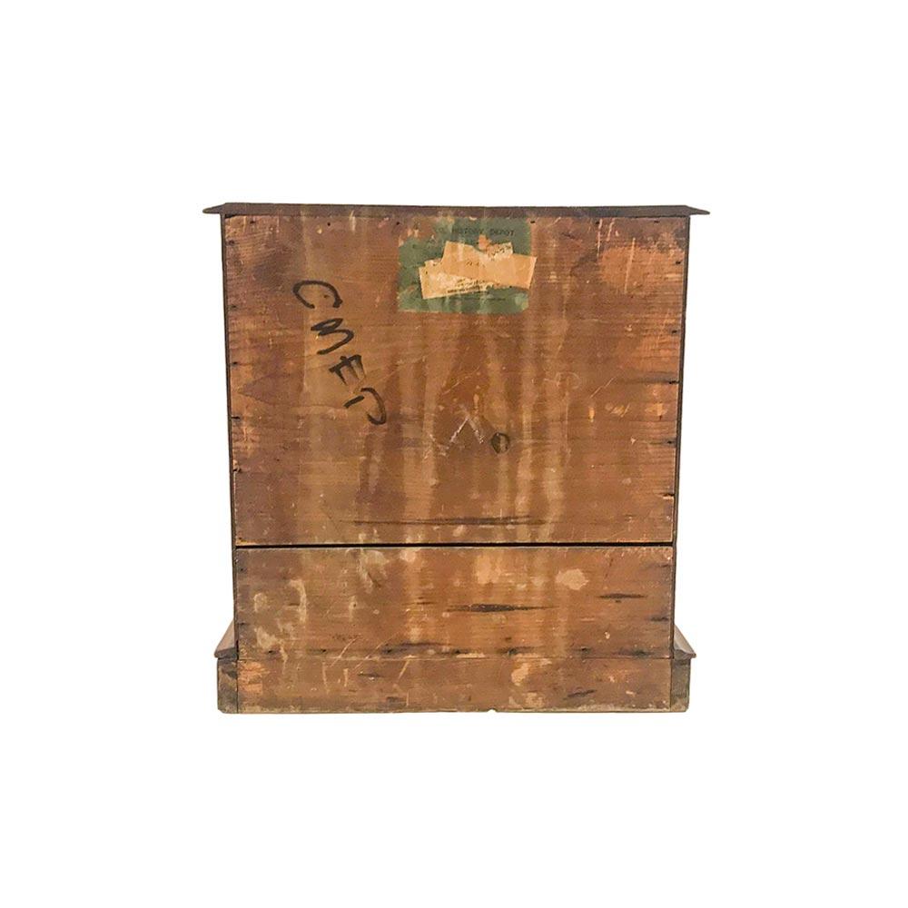 19th Century Regency Mahogany 6-Drawer Collectors Chest In Good Condition For Sale In Nantucket, MA