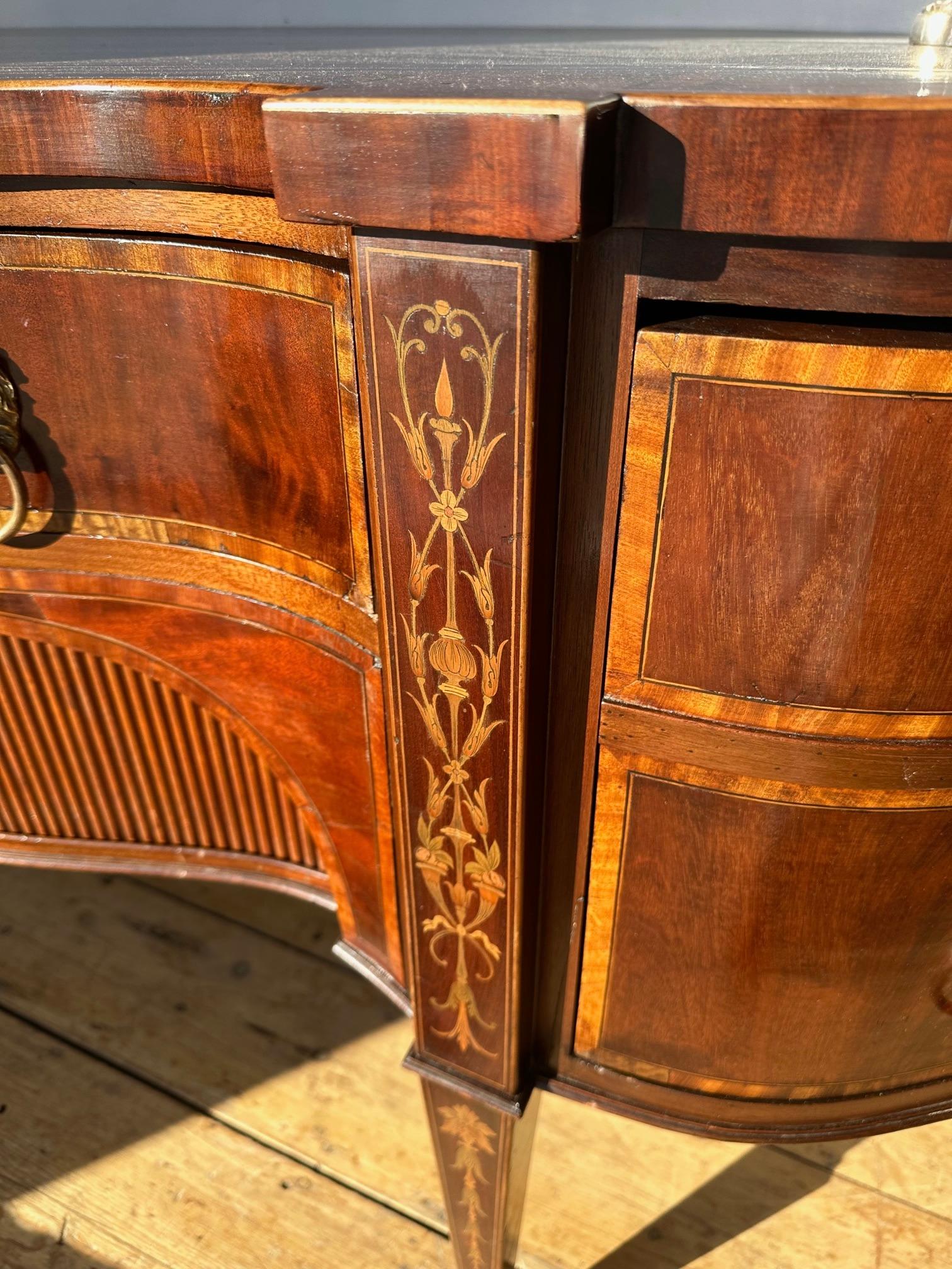 English 19th Century Regency Mahogany and Inlay Sideboard For Sale
