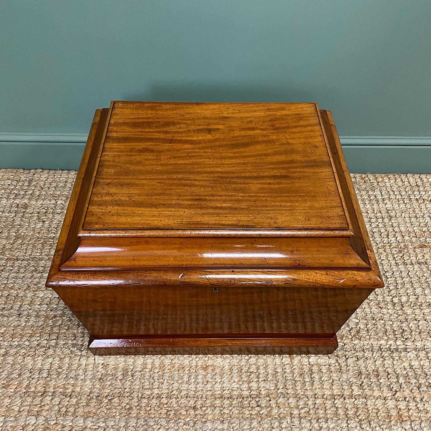 Small Regency mahogany antique cellaret / wine box

This Small Early 19th Century Regency Mahogany Antique Cellaret / Wine Box dates from ca. 1830 and has a flat top (ideal for using as a coffee or wine table) with moulded edge on a tapering body