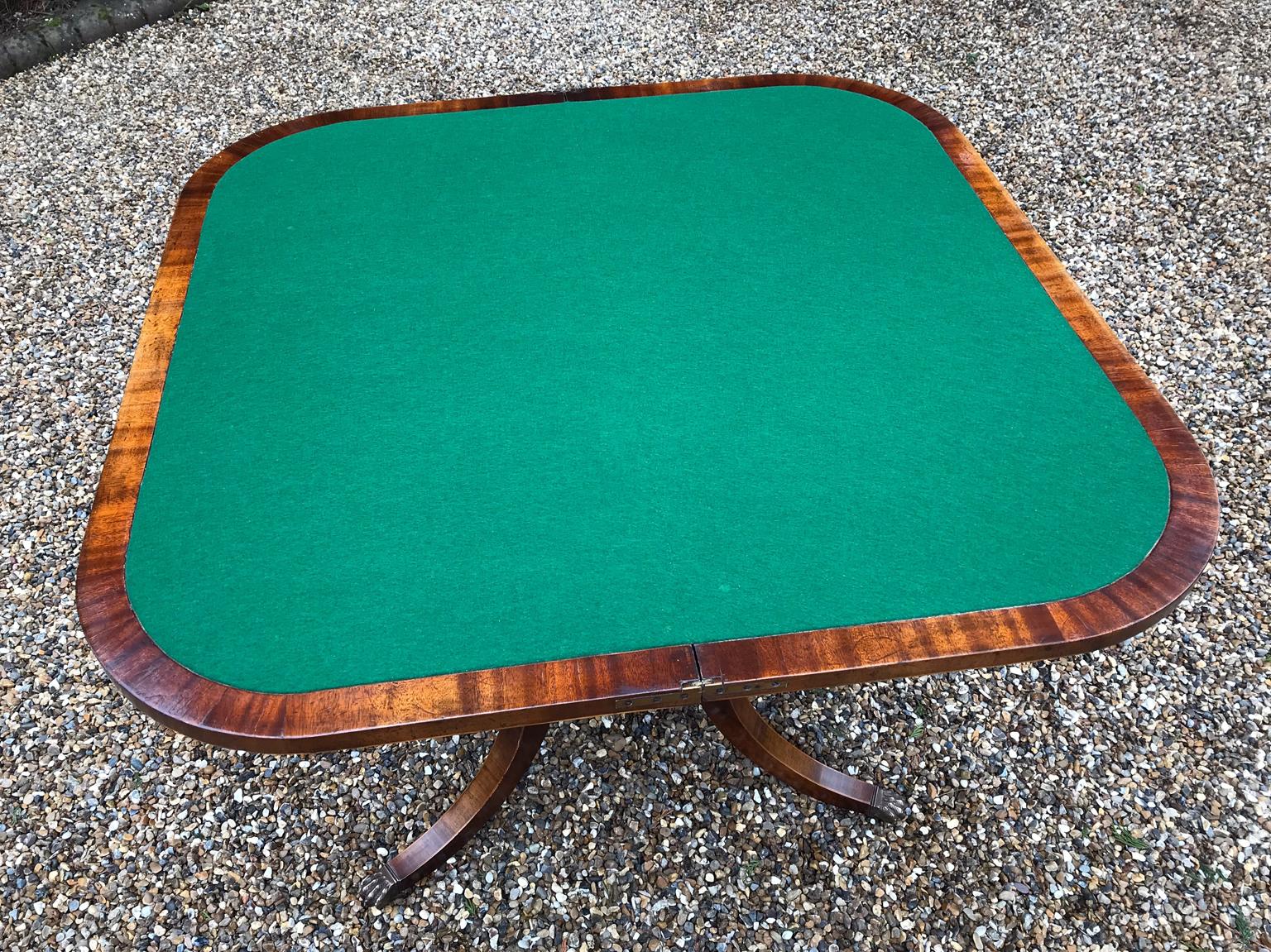 19th Century Regency Mahogany Inlaid Crossbanded Card Table with Splayed Legs 6